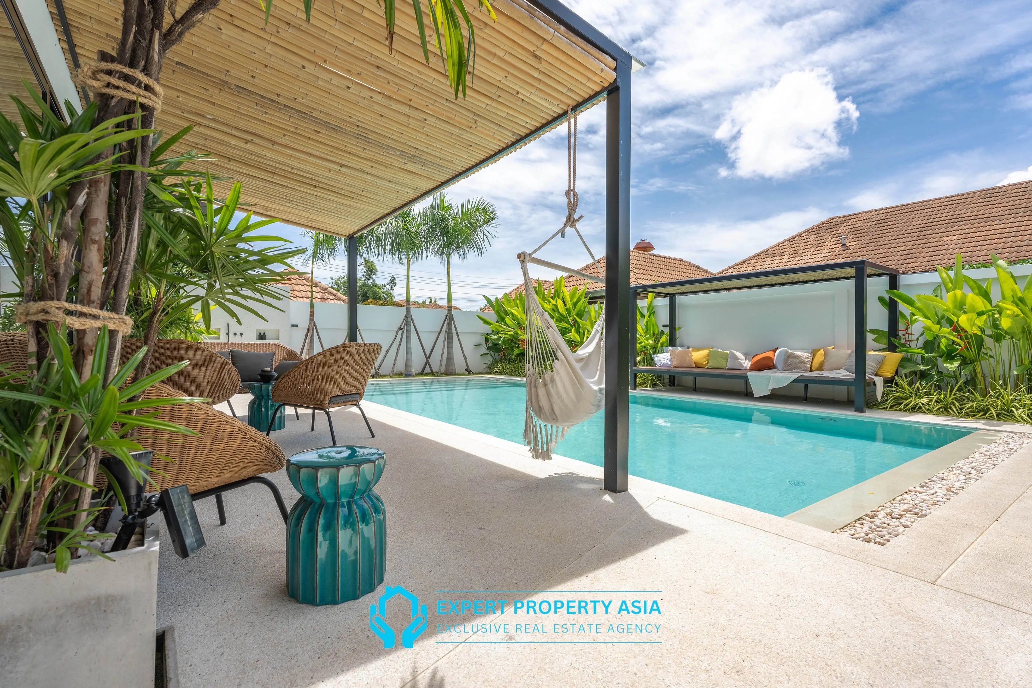 Modern 5-Bedroom Pool Villa in Prime Jomtien Location – Ideal for Family Living or Investment