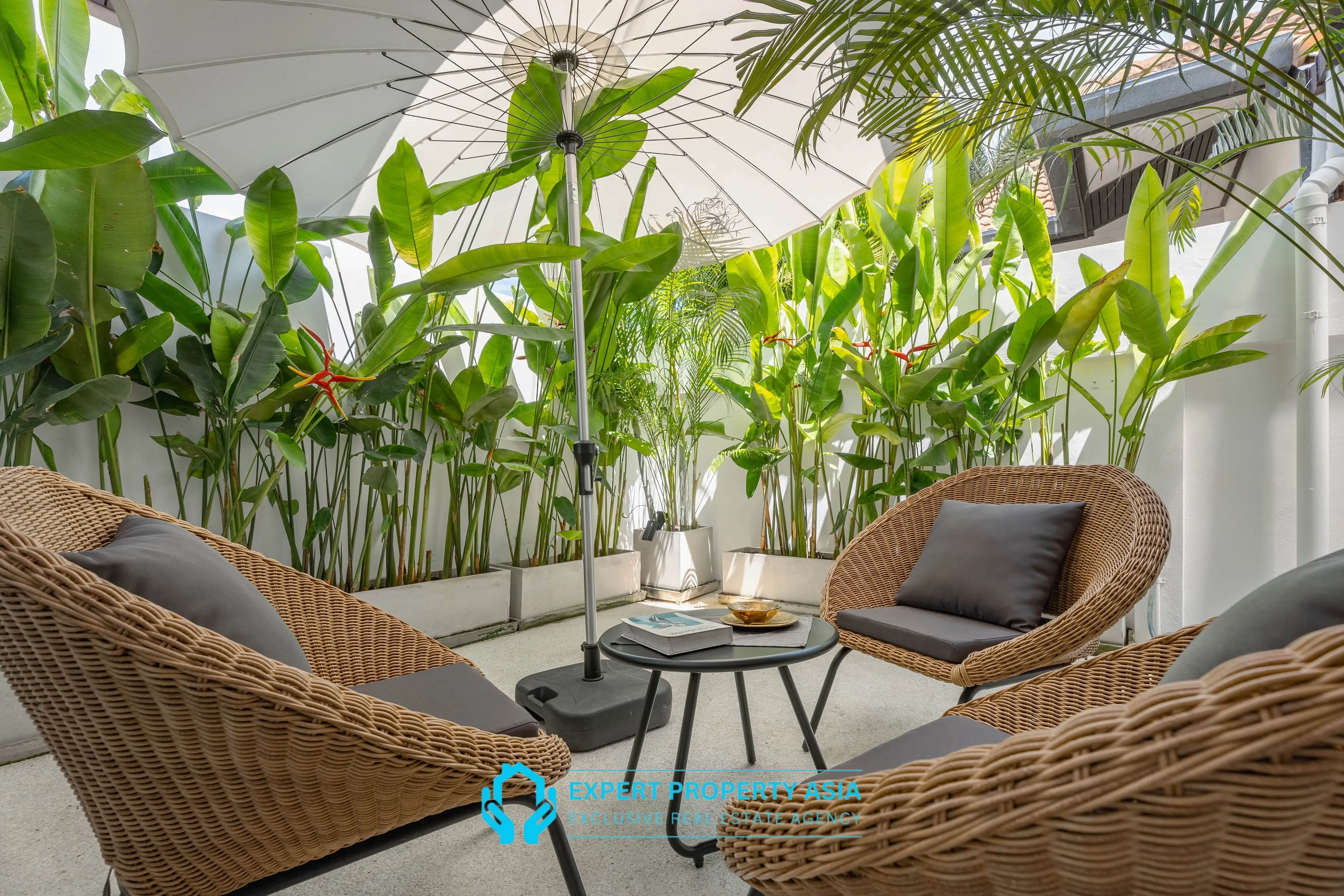 Modern 5-Bedroom Pool Villa in Prime Jomtien Location – Ideal for Family Living or Investment