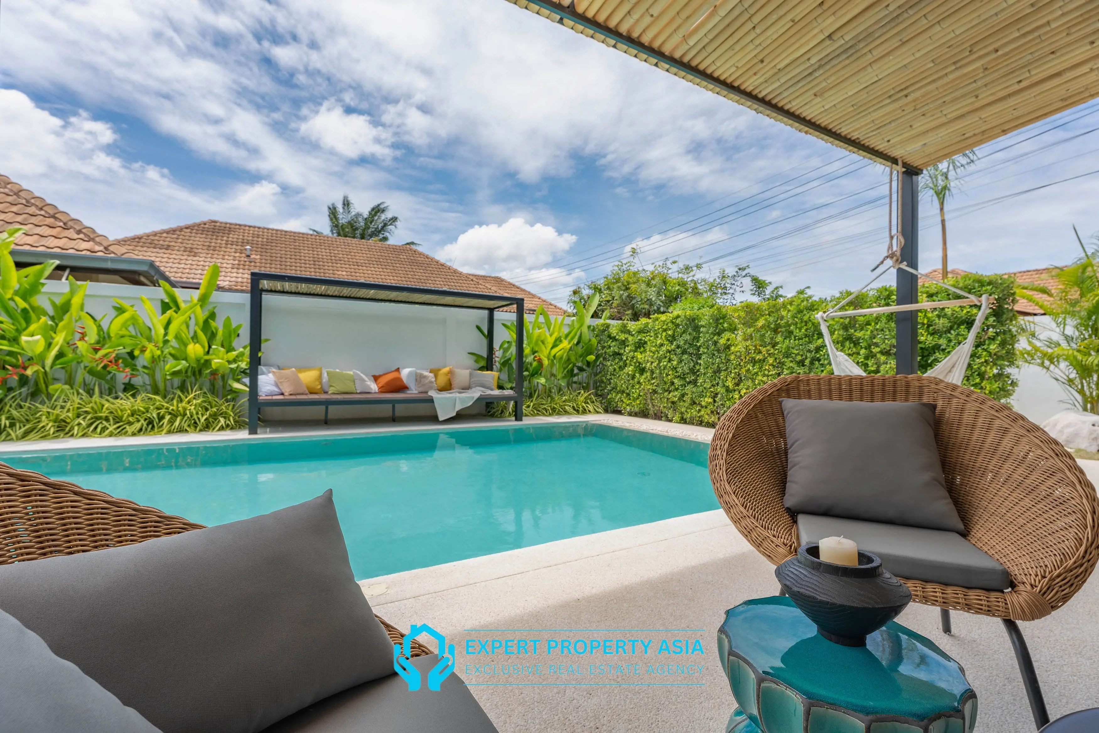 Modern 5-Bedroom Pool Villa in Prime Jomtien Location – Ideal for Family Living or Investment