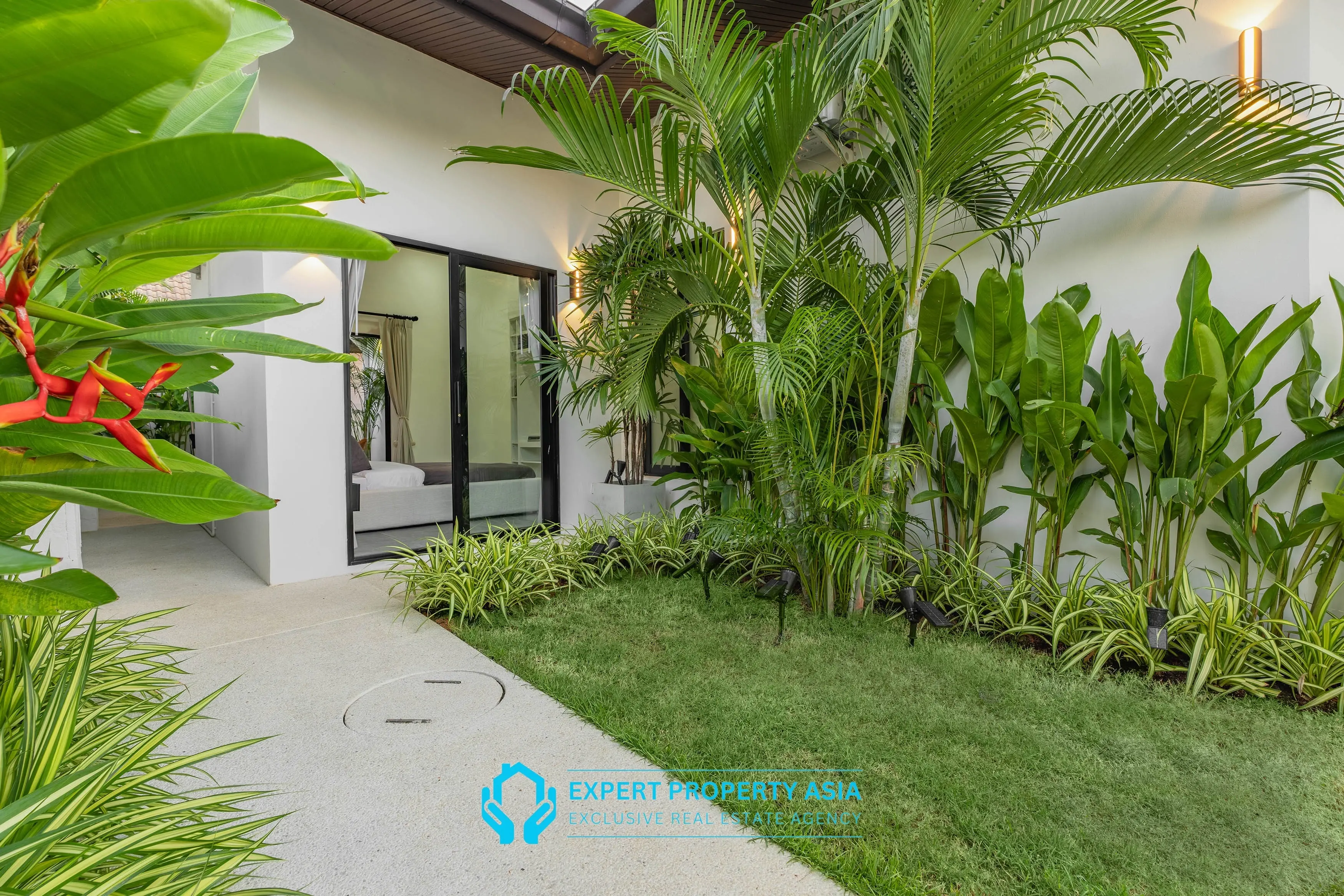 Modern 5-Bedroom Pool Villa in Prime Jomtien Location – Ideal for Family Living or Investment