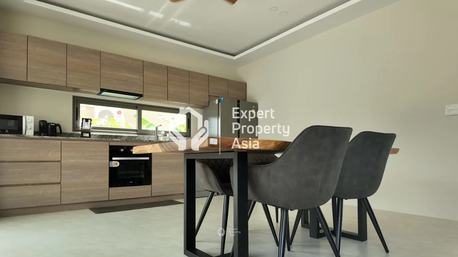 "Modern 3-Bedroom Freehold Villa in Manam – Ideal for Your Next Chapter!"