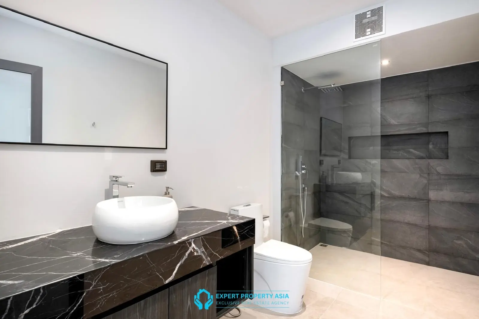 Exclusive 5-Bedroom Sea View Villa in Choeng Mon – Luxury, Privacy & Prime Location