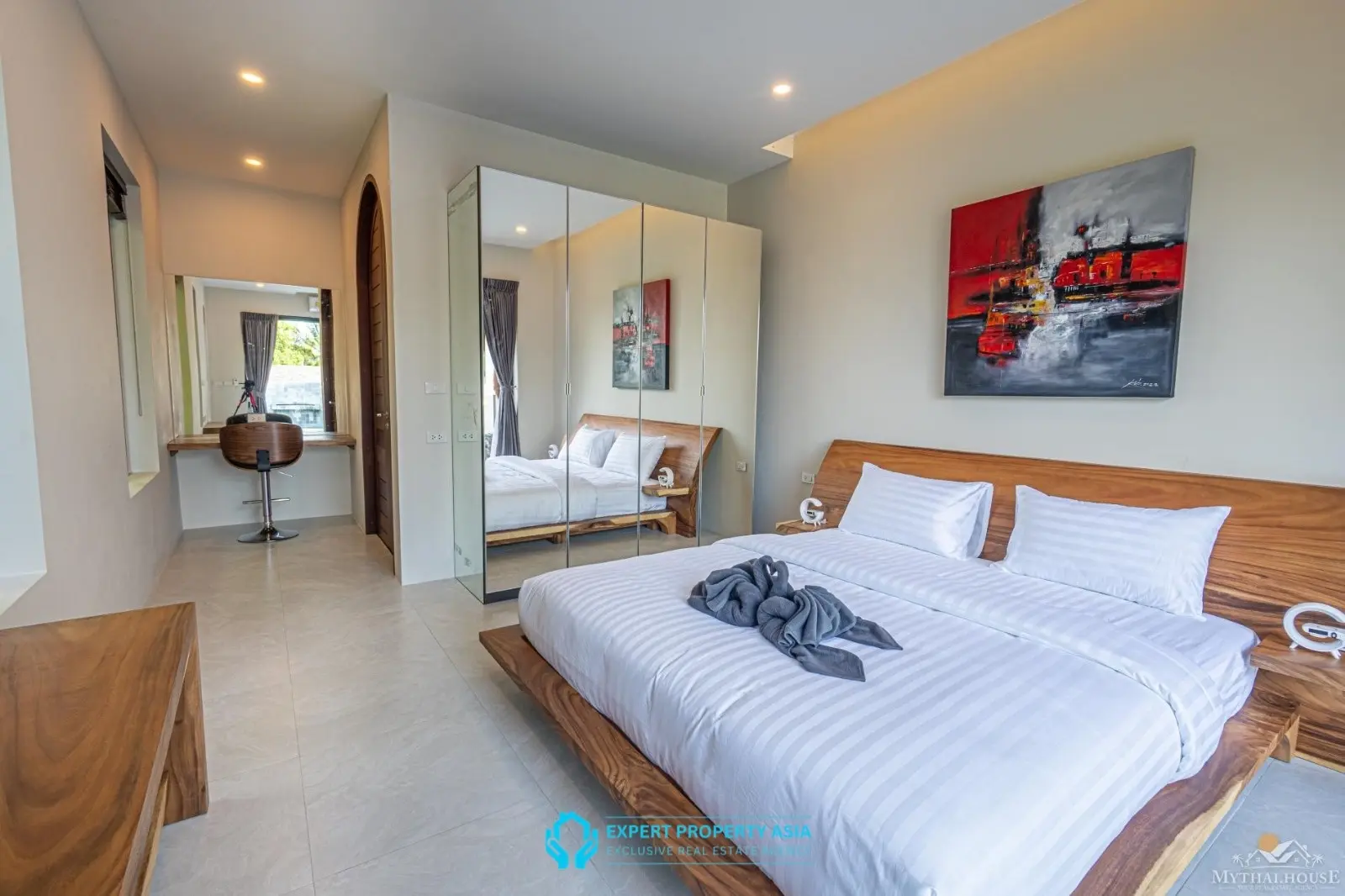 Stylish 3-Bedroom Pool Villa in Bophut – Modern Living in a Peaceful Hillside Setting
