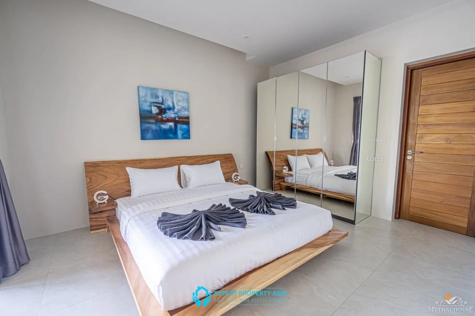 Stylish 3-Bedroom Pool Villa in Bophut – Modern Living in a Peaceful Hillside Setting