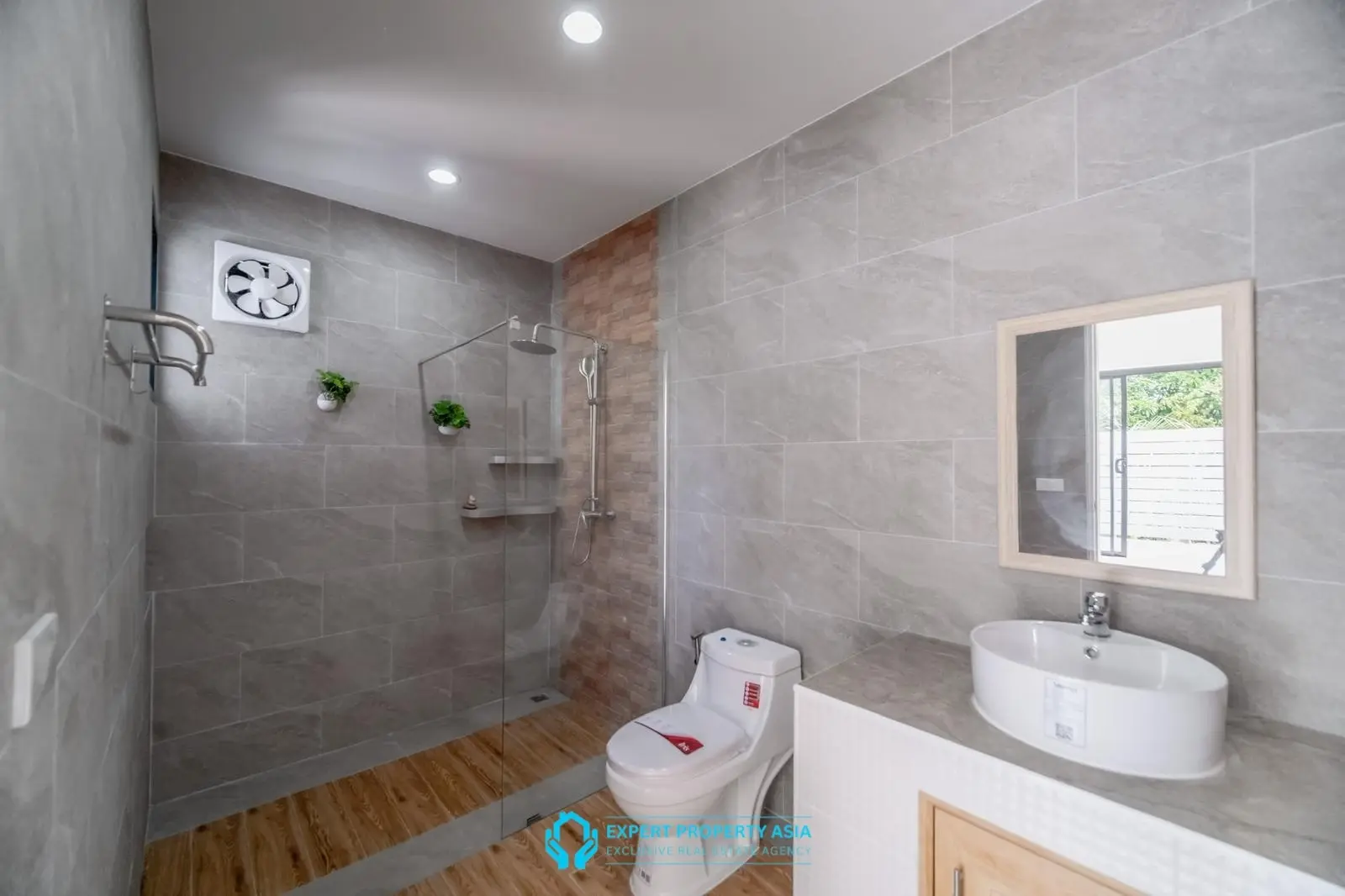 Flexible Layout 3-Bedroom Villa on Large Land – Peaceful Area Near Baan Tai