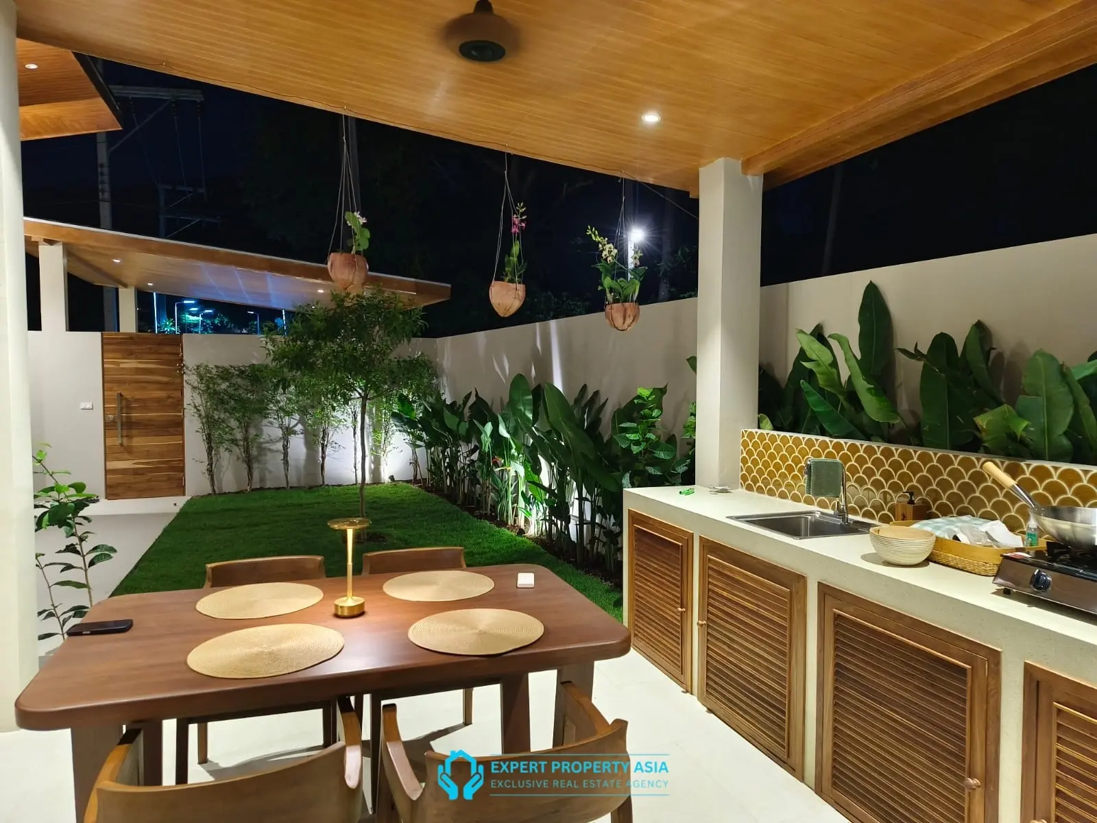 Modern 3-Bedroom Pool Villa for Sale in Peaceful Maenam – Leasehold 6.9M THB