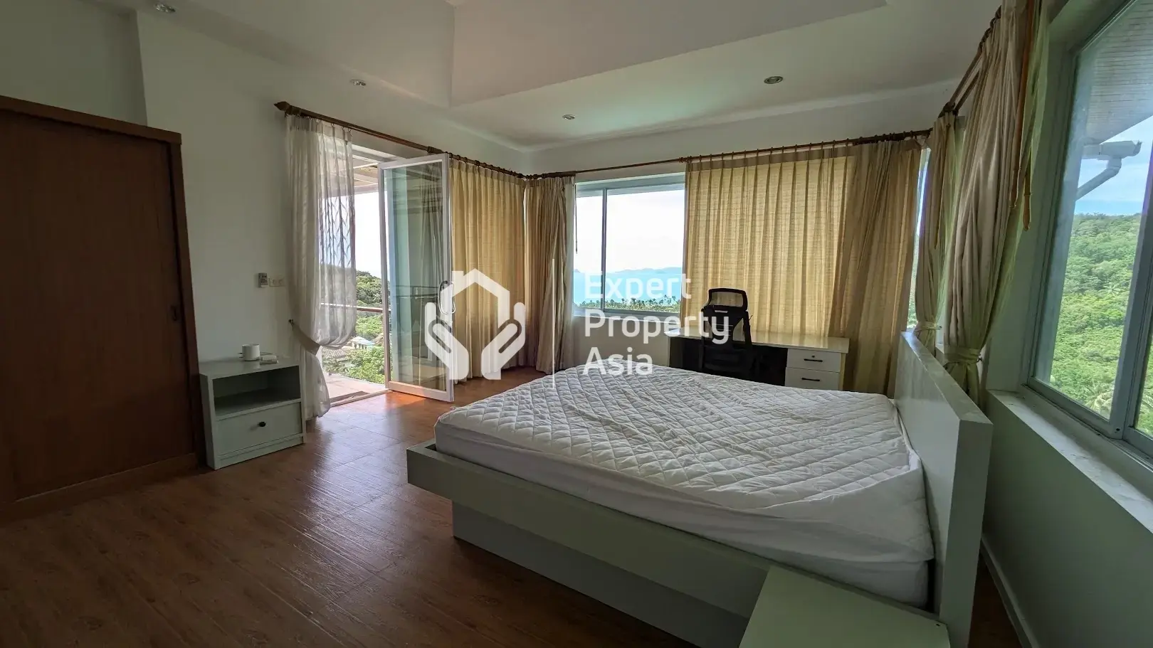 À vendre : Luxueuse villa de 6 chambres avec vue imprenable sur la mer, Bang Por, Koh Samui