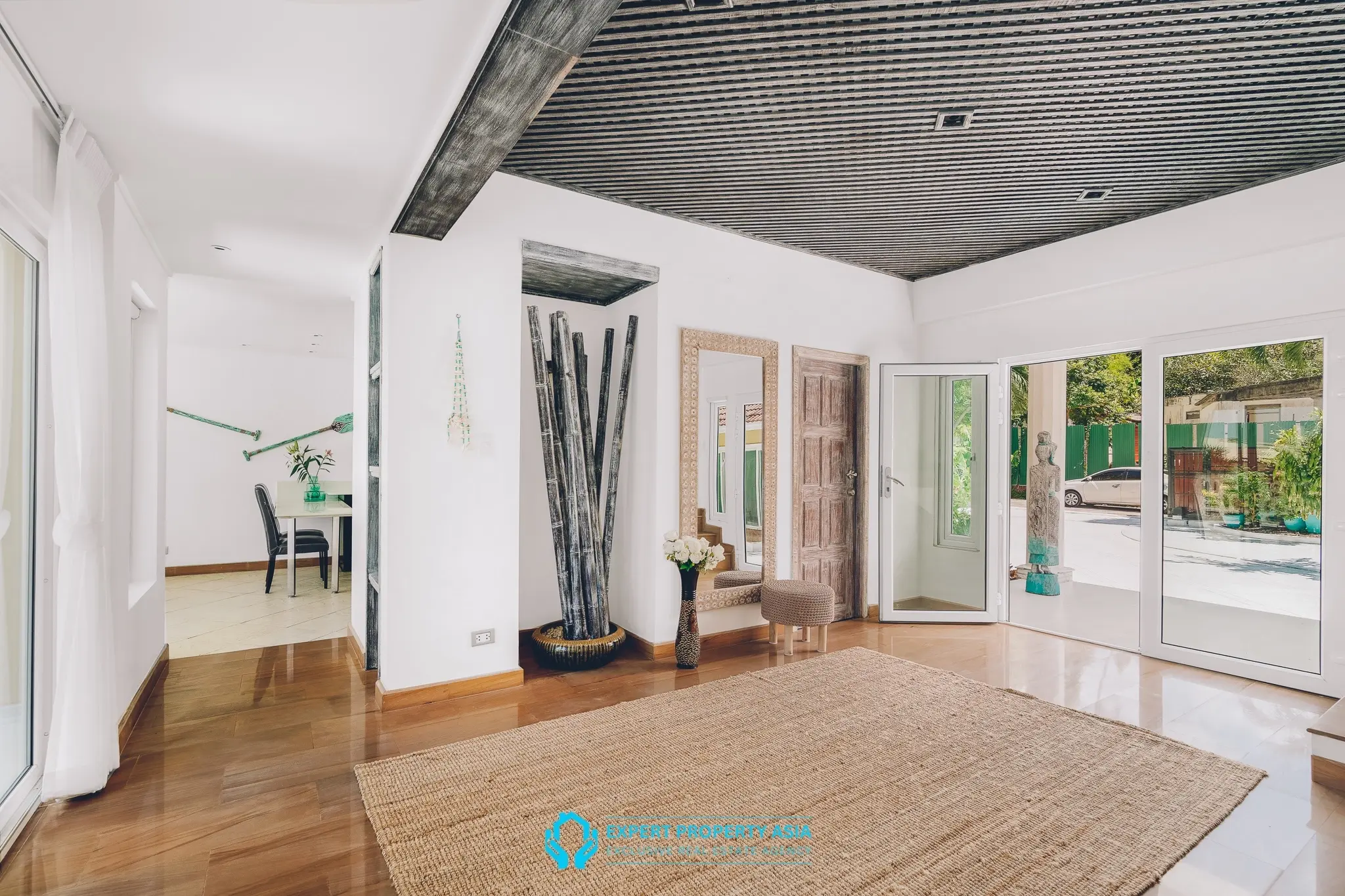 "Exclusive Luxury Beachfront Villa – Just 50 Meters from the Sea in Koh Samui"
