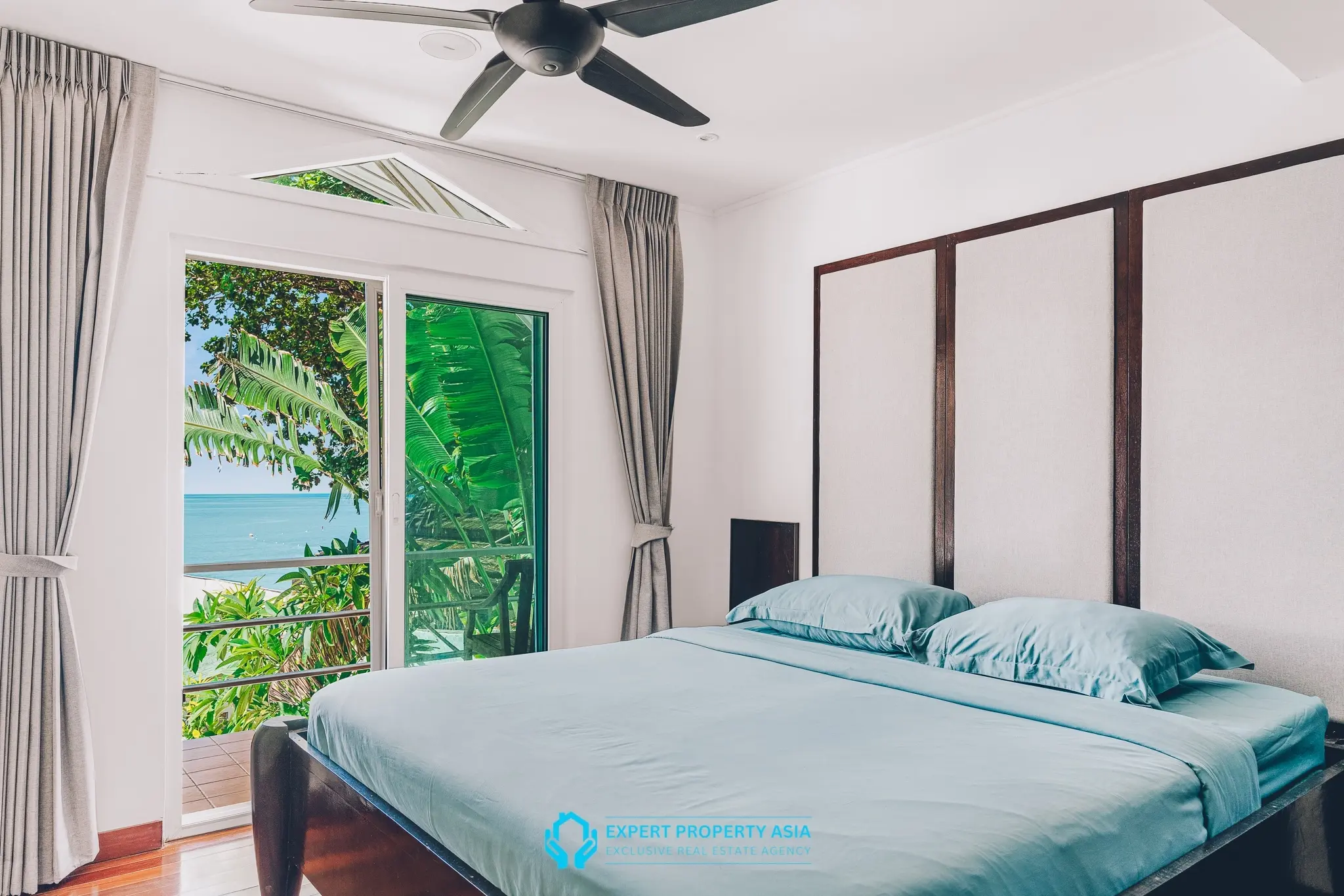 "Exclusive Luxury Beachfront Villa – Just 50 Meters from the Sea in Koh Samui"