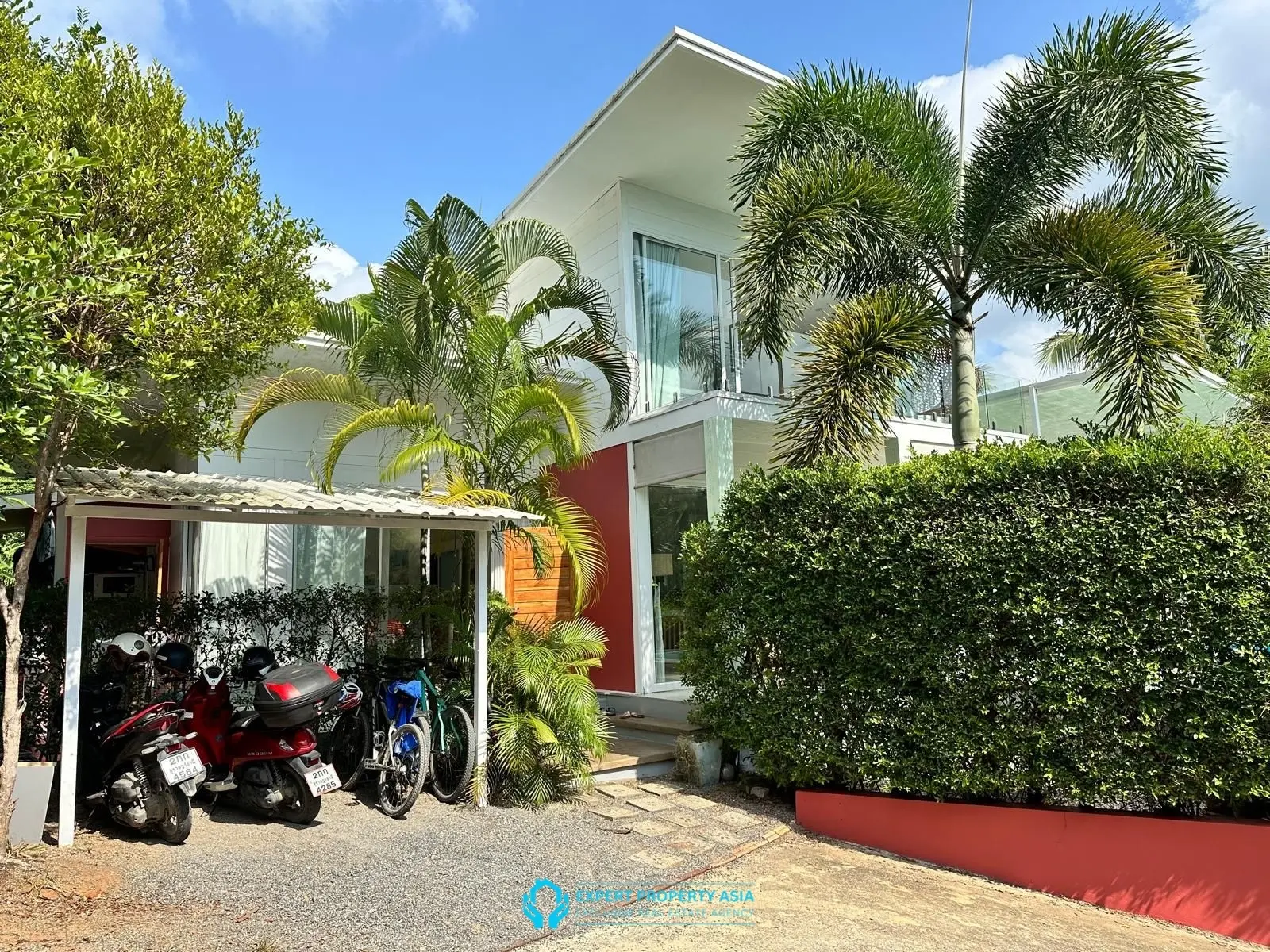 Stylish 3-Bedroom Modern Pool Villa in Tranquil Lamai – Prime Location Near Amenities