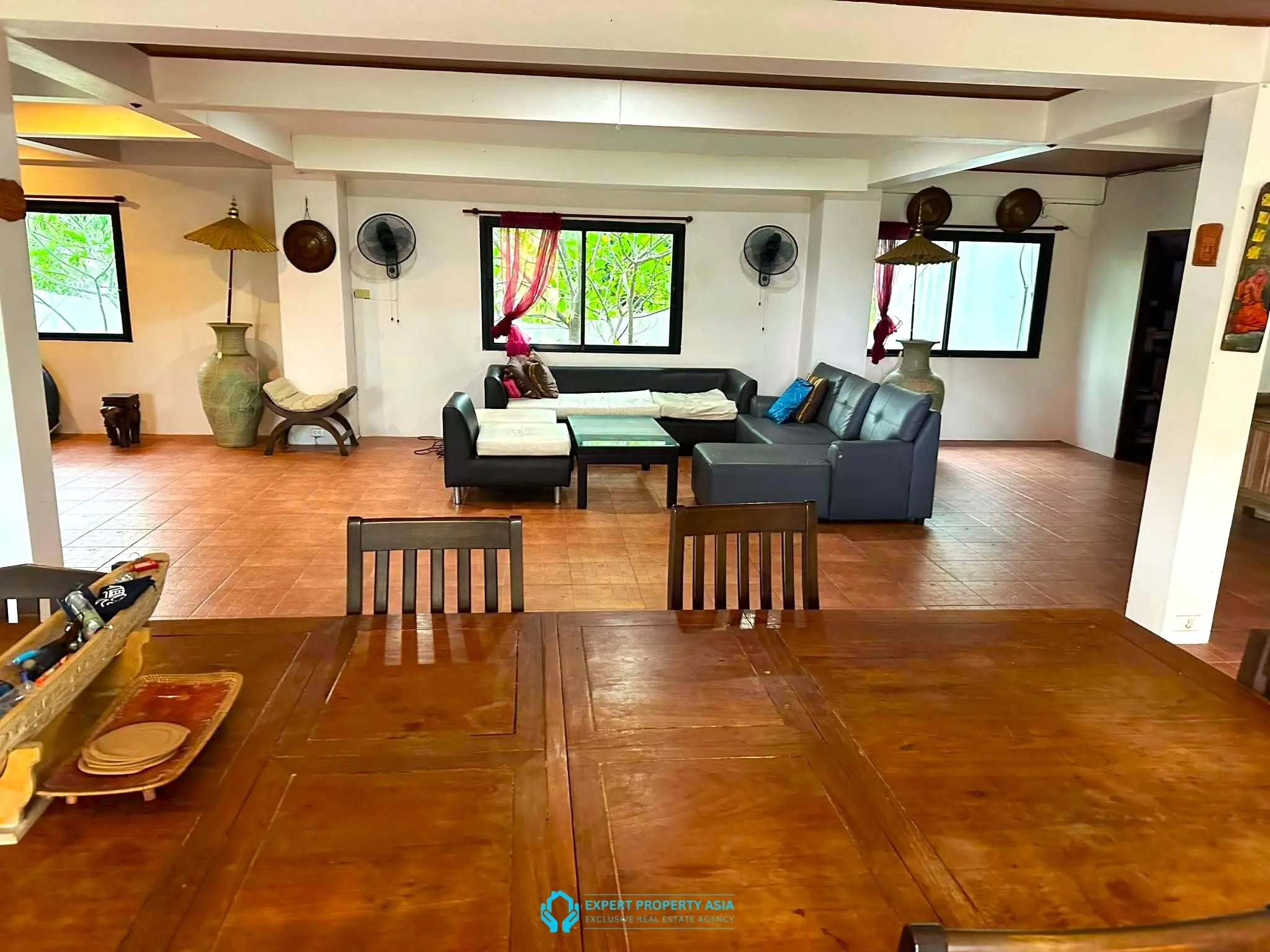 Rare Find: Spacious 4-Bedroom Villa with Land | 1 Rai in the Heart of Plai Laem, Koh Samui