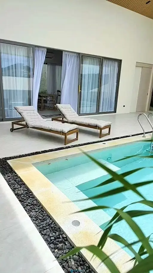 Modern 3-Bedroom Villa with Pool, Garden & Parking – Long-Term in Maenam