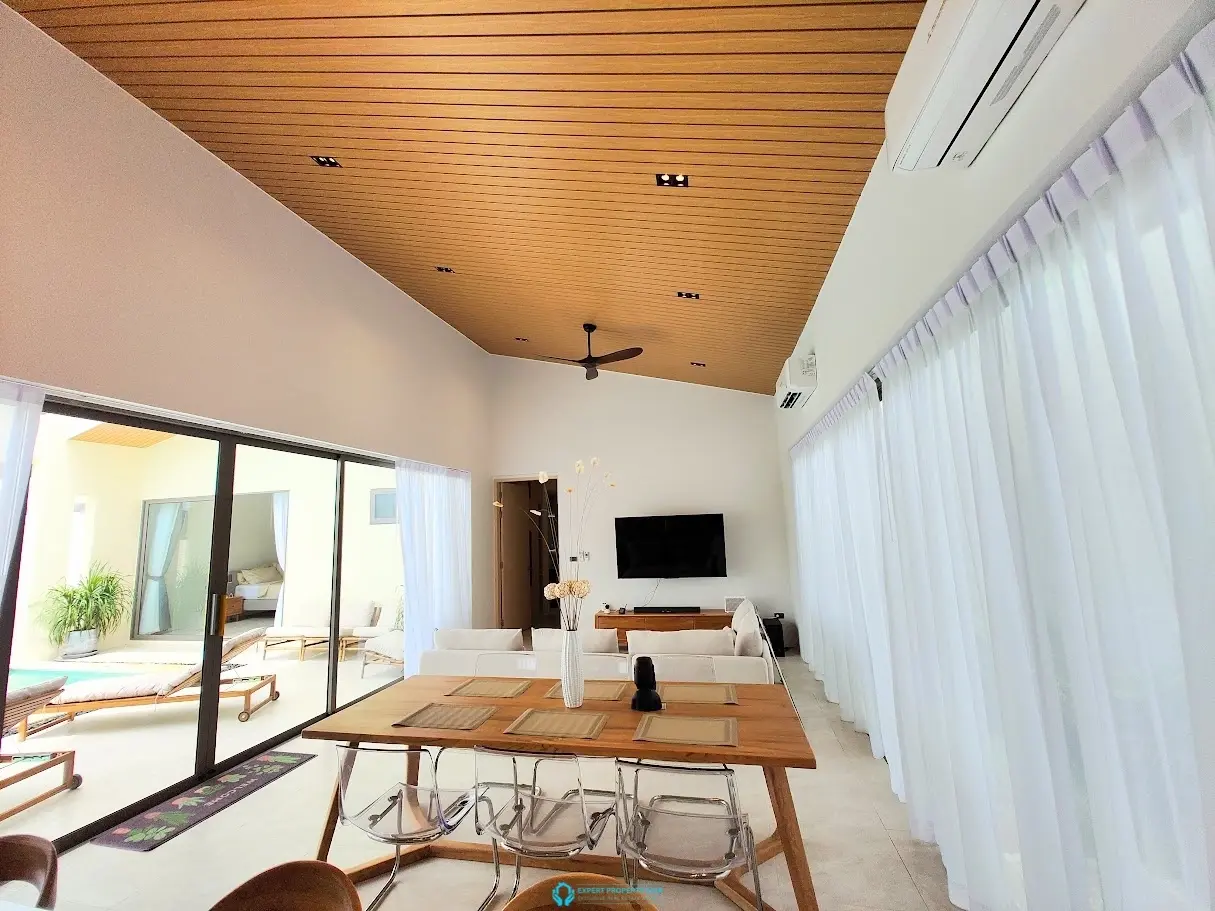 Modern 3-Bedroom Villa with Pool, Garden & Parking – Long-Term in Maenam