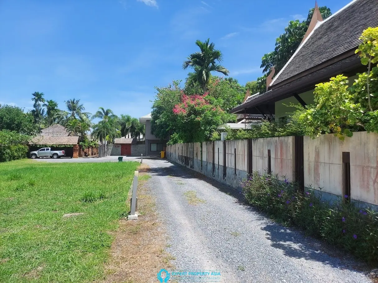 Exclusive 5-Bedroom Pool Villa Just Steps from Plai Laem Beach | Long-Term Rental