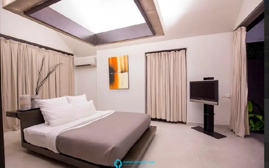 Rare Beachfront Hotel Opportunity with Expansion Land – Koh Samui South Coast