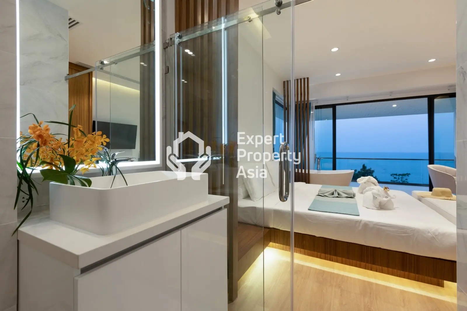 "Stunning 3-Bedroom Sea View Duplex Pool Villa in Chaweng Noi, Koh Samui"