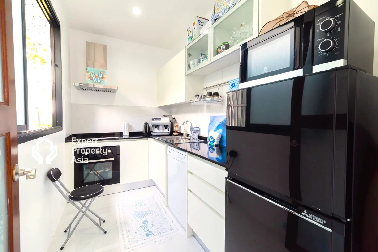 Modern 4-Bedroom Pool Villa for Rent in Lamai – Fully Furnished, Pet-Friendly