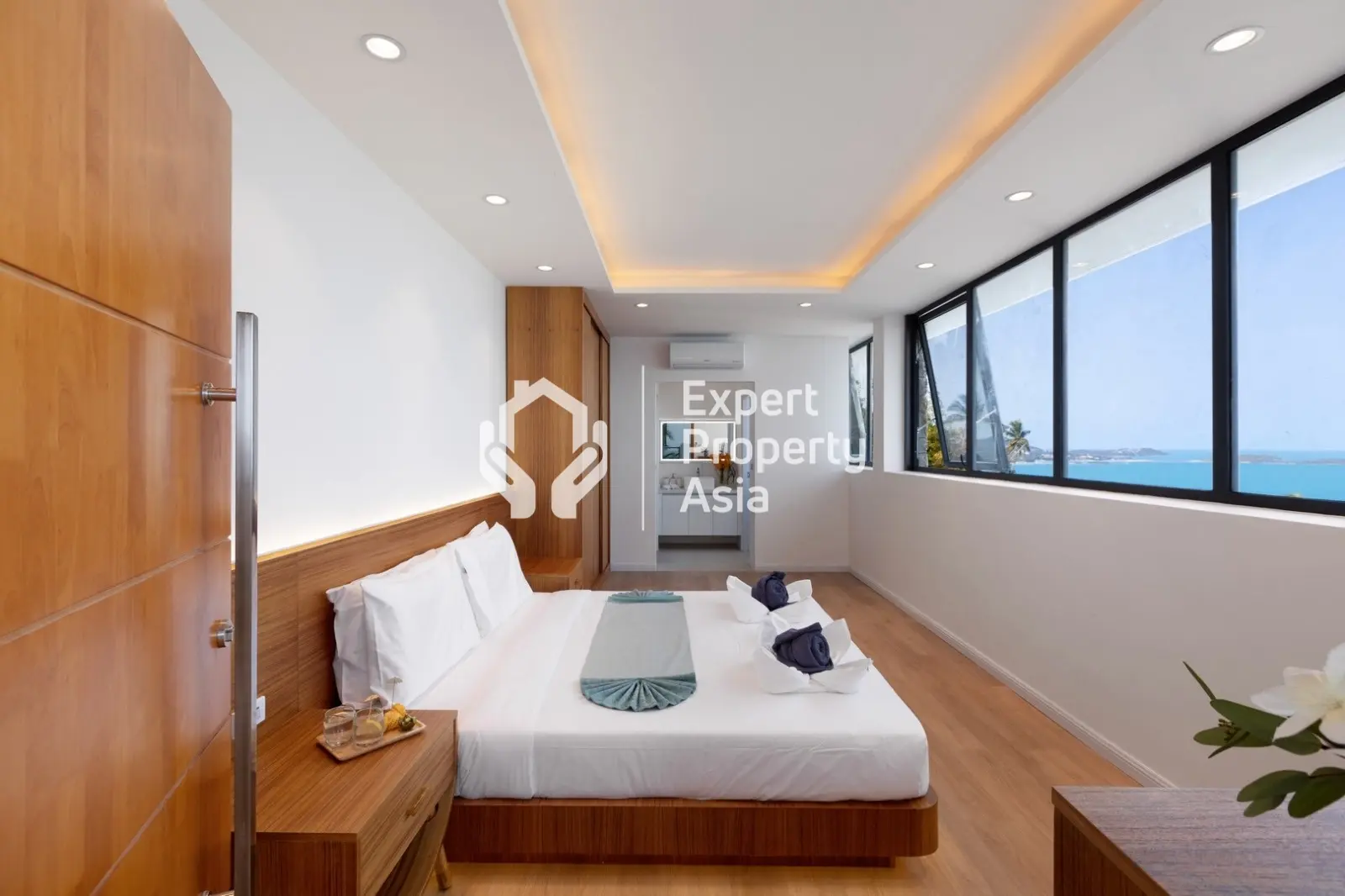 Villa E3: วิลล่าหรู 5 ห้องนอน พร้อมวิวทะเลและสระว่ายน้ำในละไม, เกาะสมุย