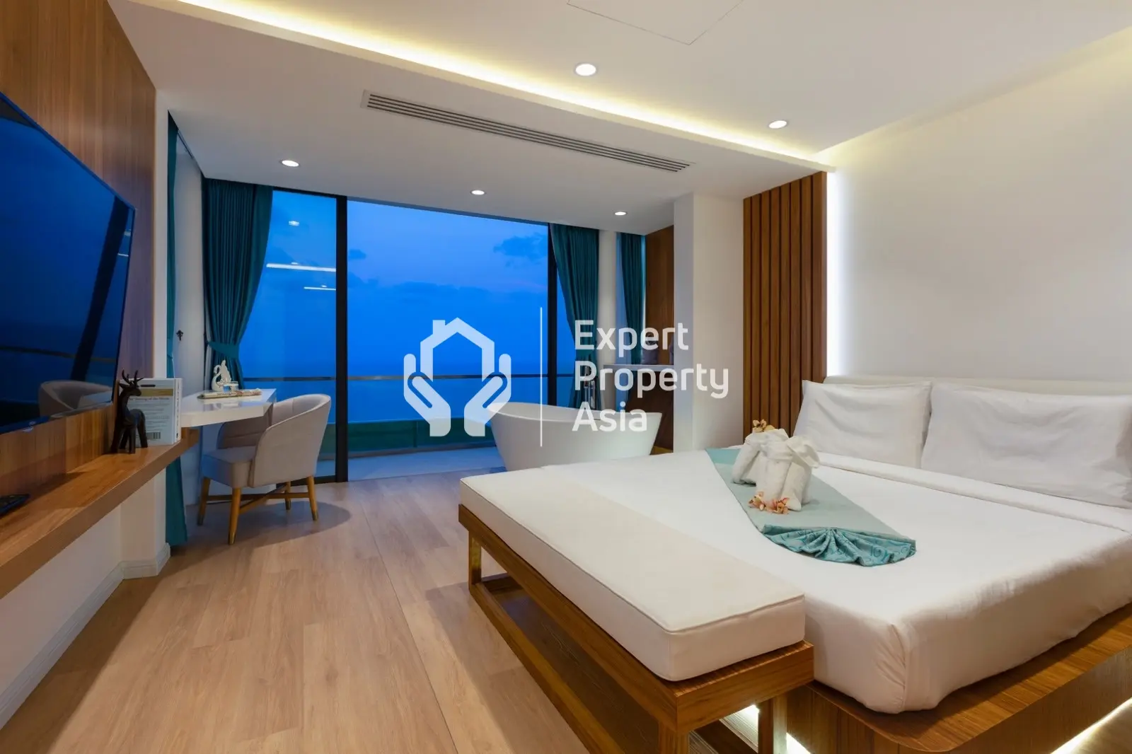 Villa E3: วิลล่าหรู 5 ห้องนอน พร้อมวิวทะเลและสระว่ายน้ำในละไม, เกาะสมุย