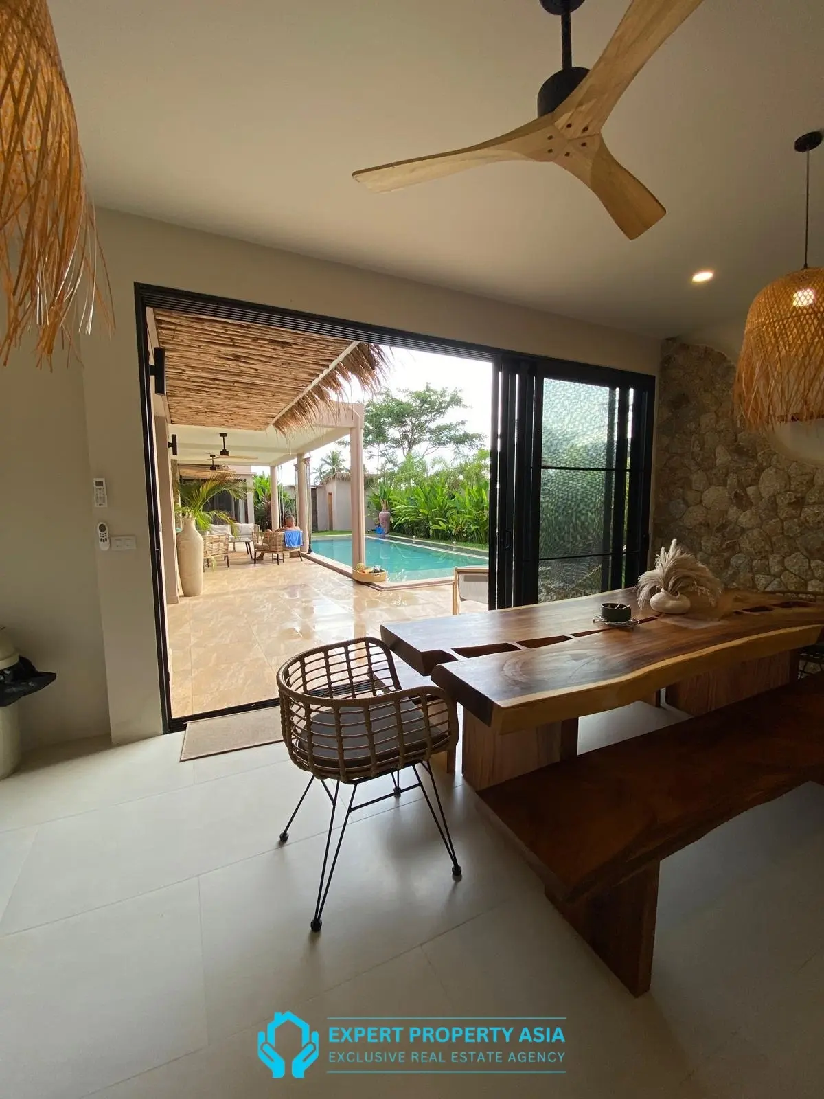 Stylish 3-Bedroom Pool Villa for Sale in Maenam – Quiet Area, Near Beach & Schools