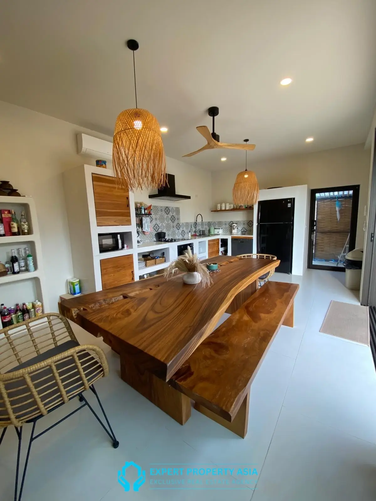 Stylish 3-Bedroom Pool Villa for Sale in Maenam – Quiet Area, Near Beach & Schools