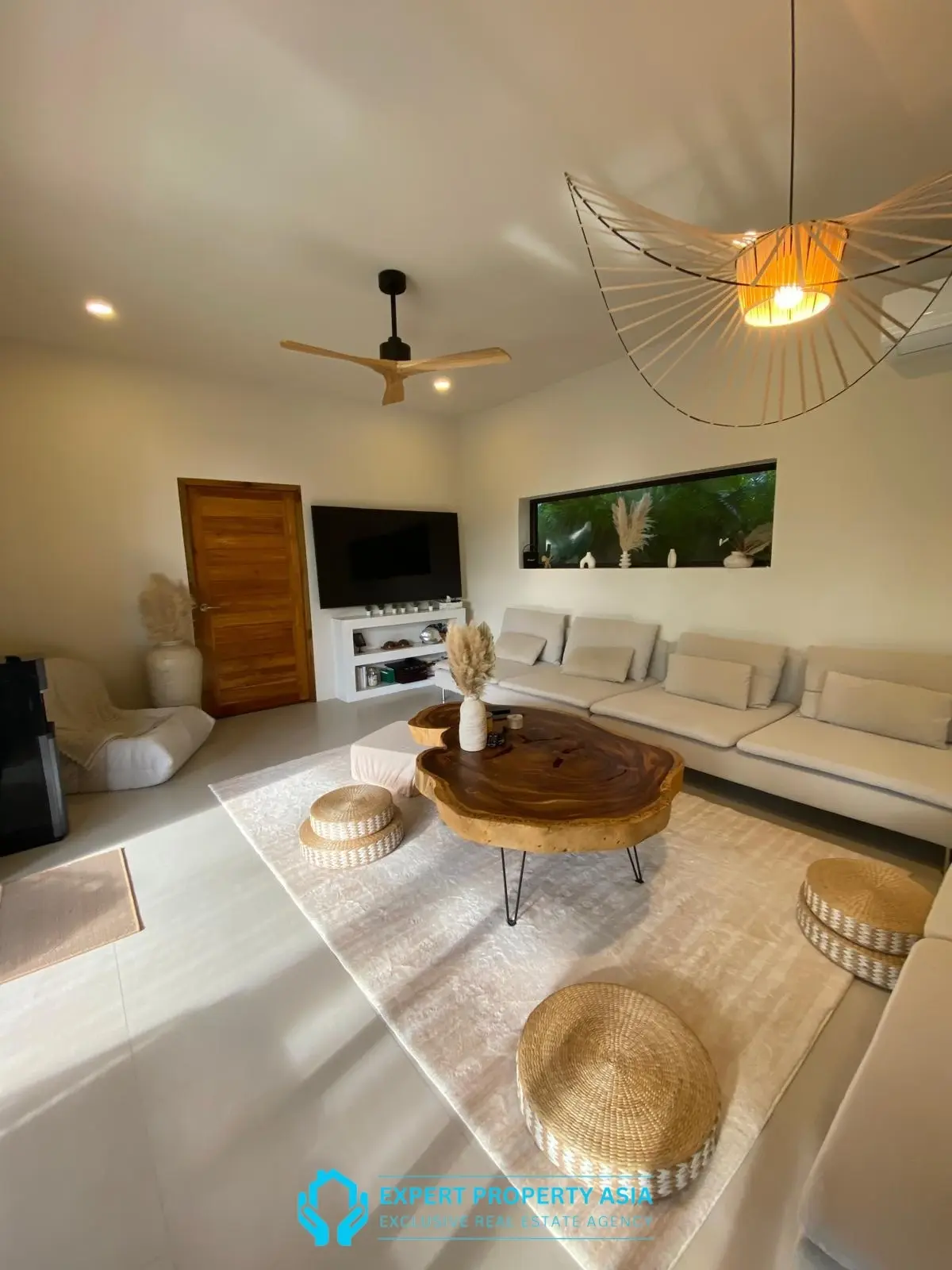 Stylish 3-Bedroom Pool Villa for Sale in Maenam – Quiet Area, Near Beach & Schools