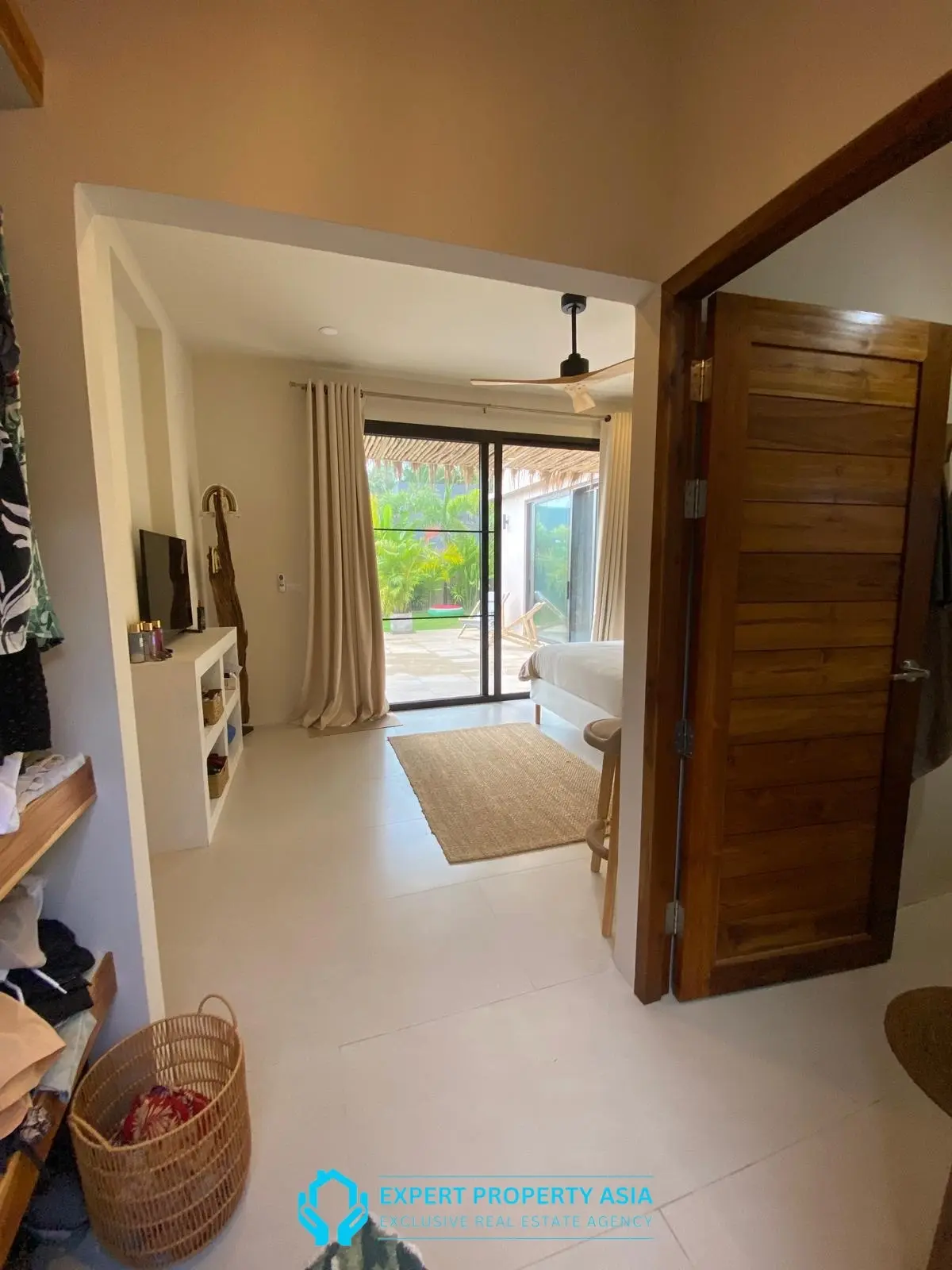 Stylish 3-Bedroom Pool Villa for Sale in Maenam – Quiet Area, Near Beach & Schools