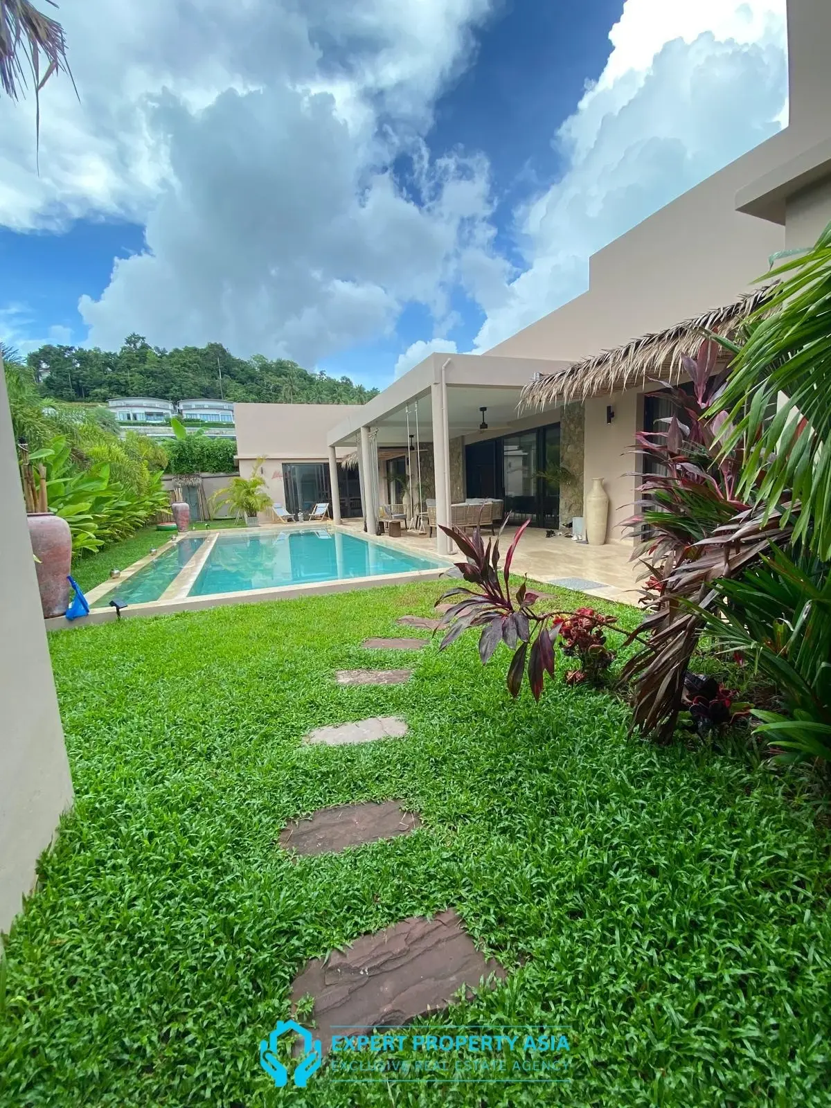 Stylish 3-Bedroom Pool Villa for Sale in Maenam – Quiet Area, Near Beach & Schools