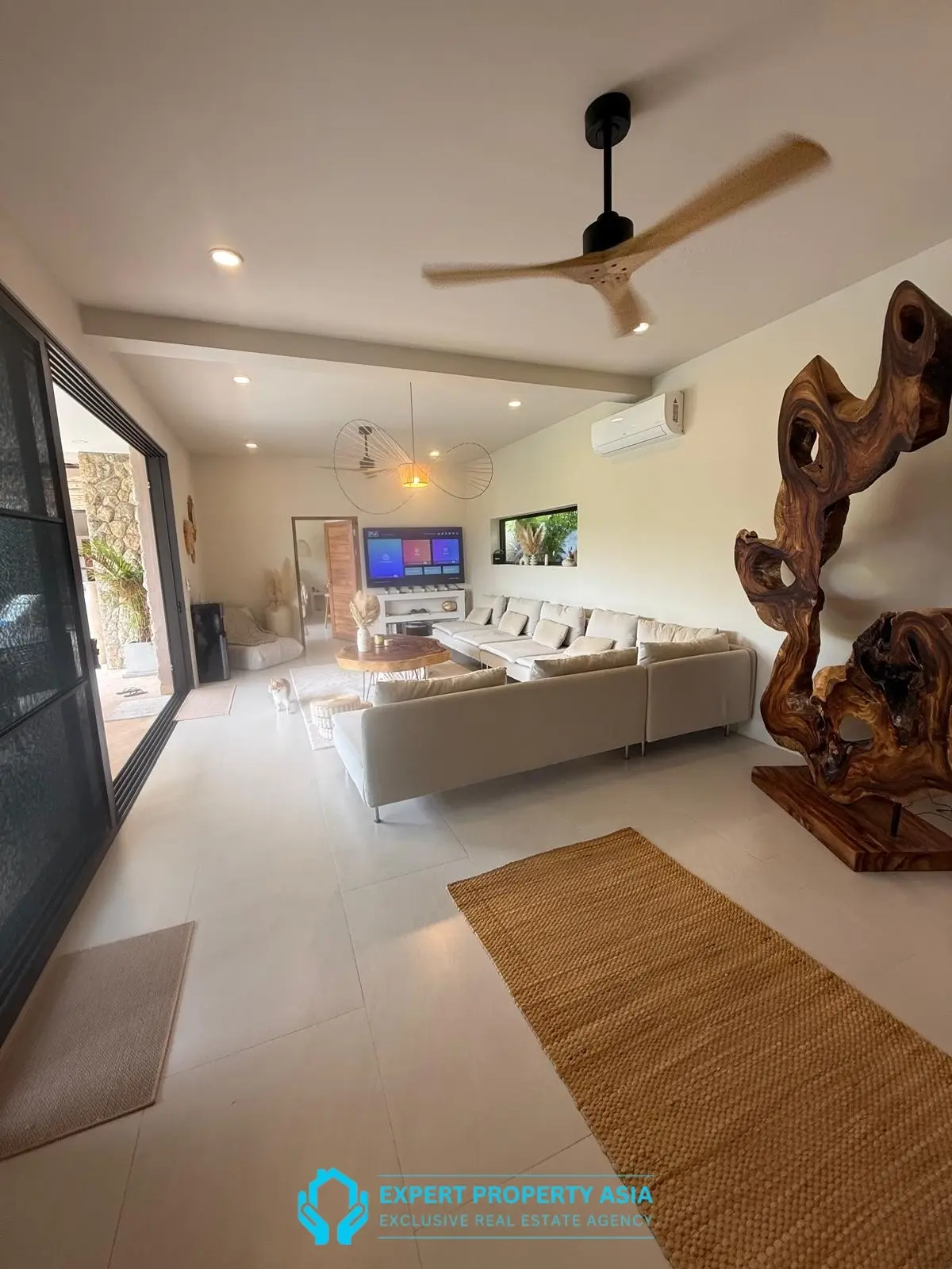 Stylish 3-Bedroom Pool Villa for Sale in Maenam – Quiet Area, Near Beach & Schools