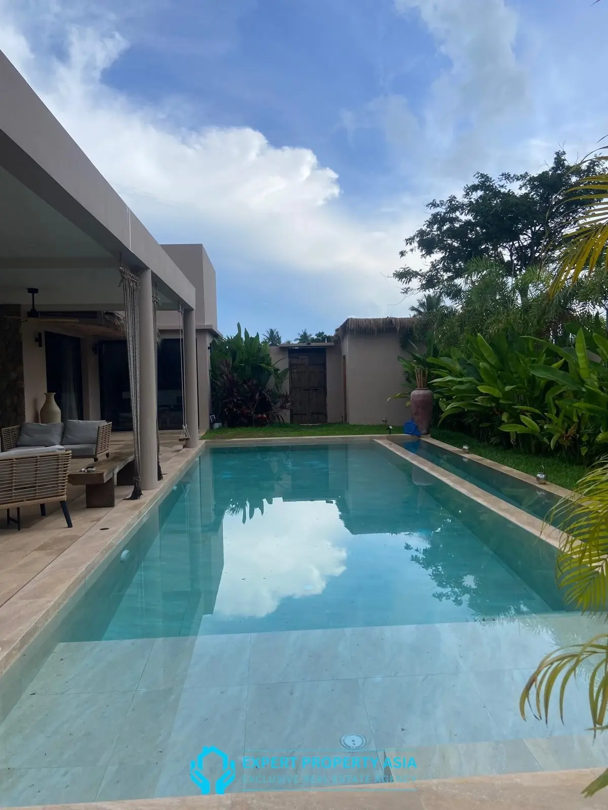 Stylish 3-Bedroom Pool Villa for Sale in Maenam – Quiet Area, Near Beach & Schools