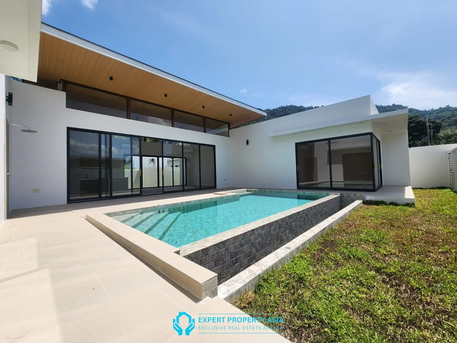 Freehold Pool Villas in Lamai – Perfect for Residence or Investment