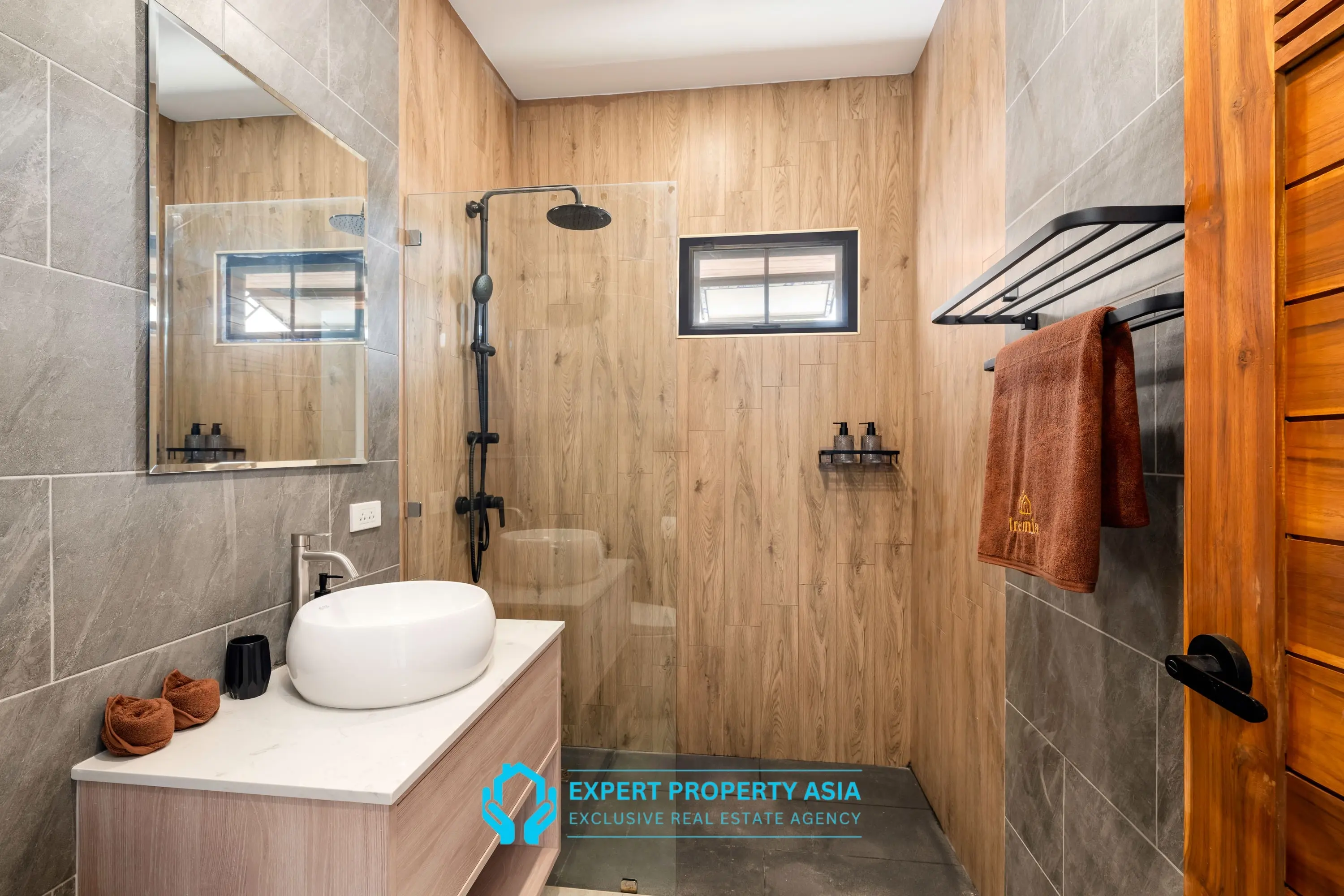 “Exclusive 3-Bedroom Villa in Bo Phut – Peaceful Location, Minutes from Chaweng Beach”