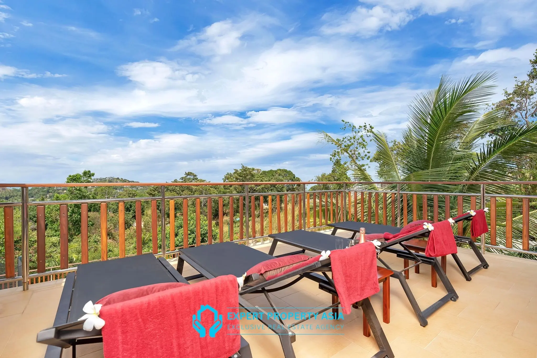 Exclusive 5-Bedroom Sea View Villa with Private Pool – Available for Long-Term Rent