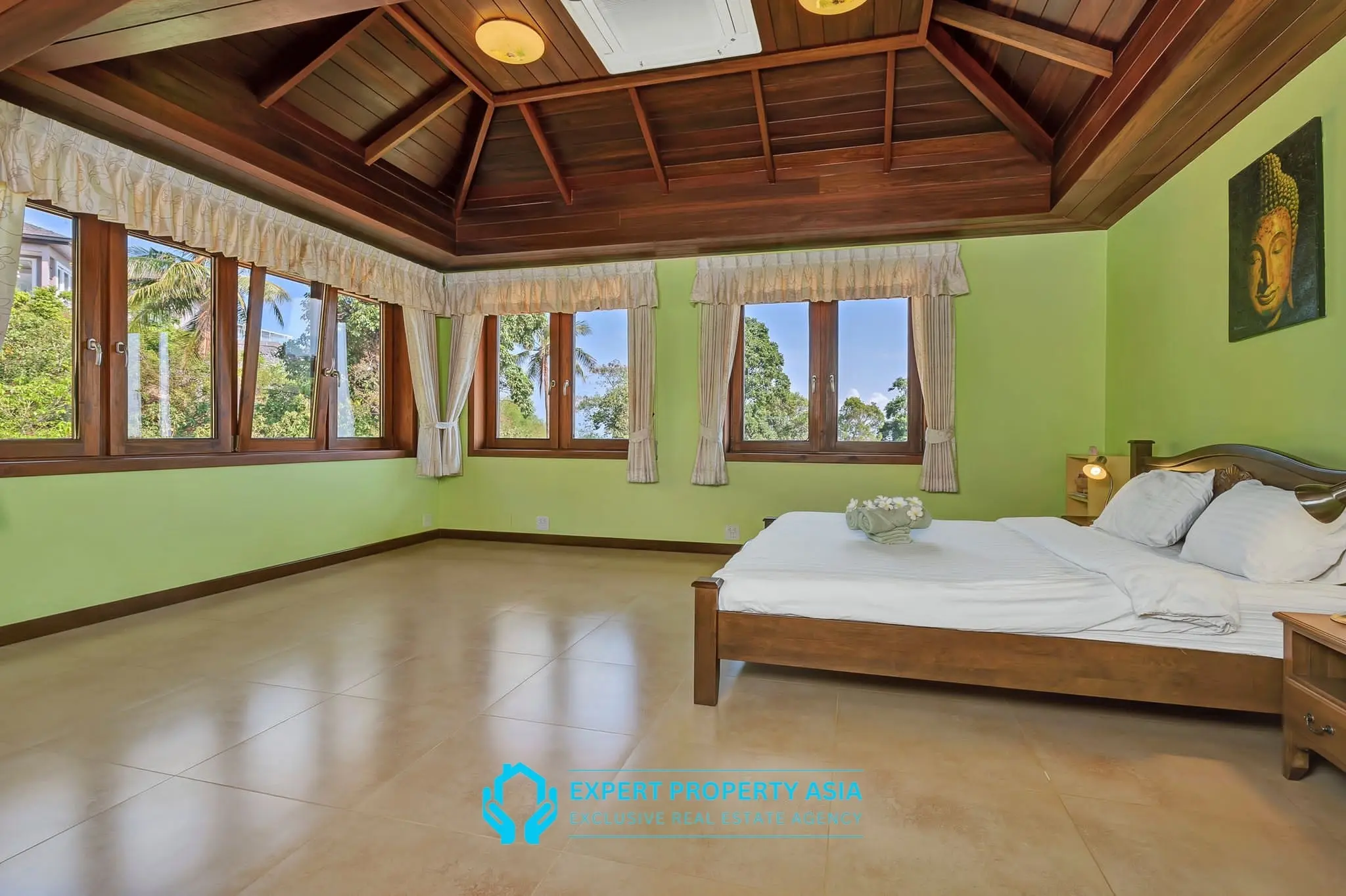 Exclusive 5-Bedroom Sea View Villa with Private Pool – Available for Long-Term Rent