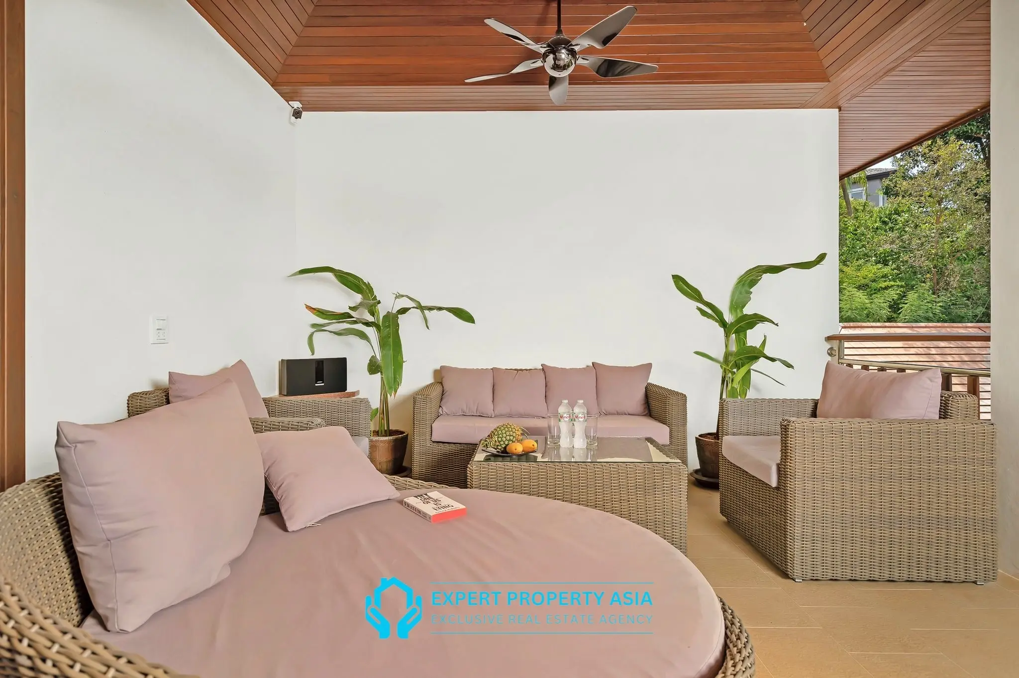 Exclusive 5-Bedroom Sea View Villa with Private Pool – Available for Long-Term Rent