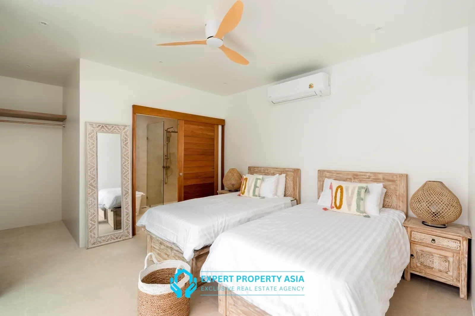 Brand-New 3-Bedroom Villa with Private Pool – Maenam, Koh Samui