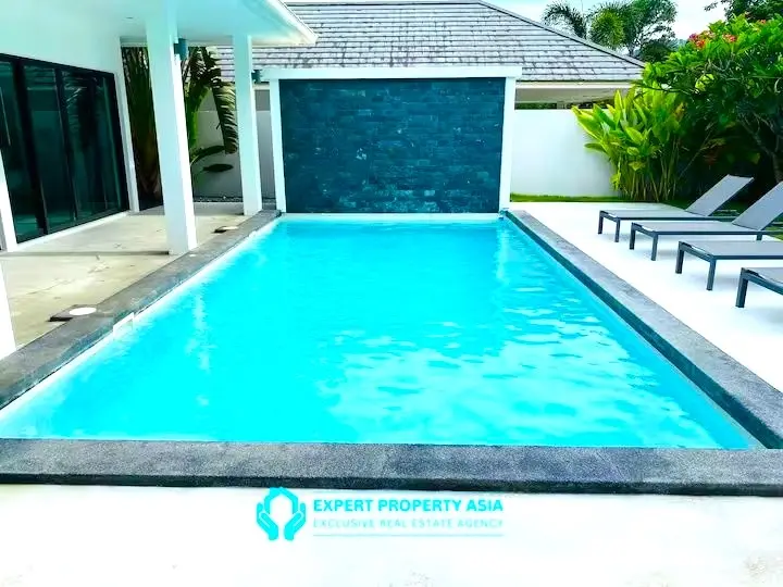 Modern 3-Bedroom Pool Villa for Sale near Lamai Beach, Koh Samui