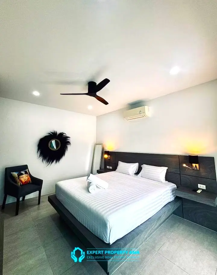 Modern 3-Bedroom Pool Villa for Sale near Lamai Beach, Koh Samui