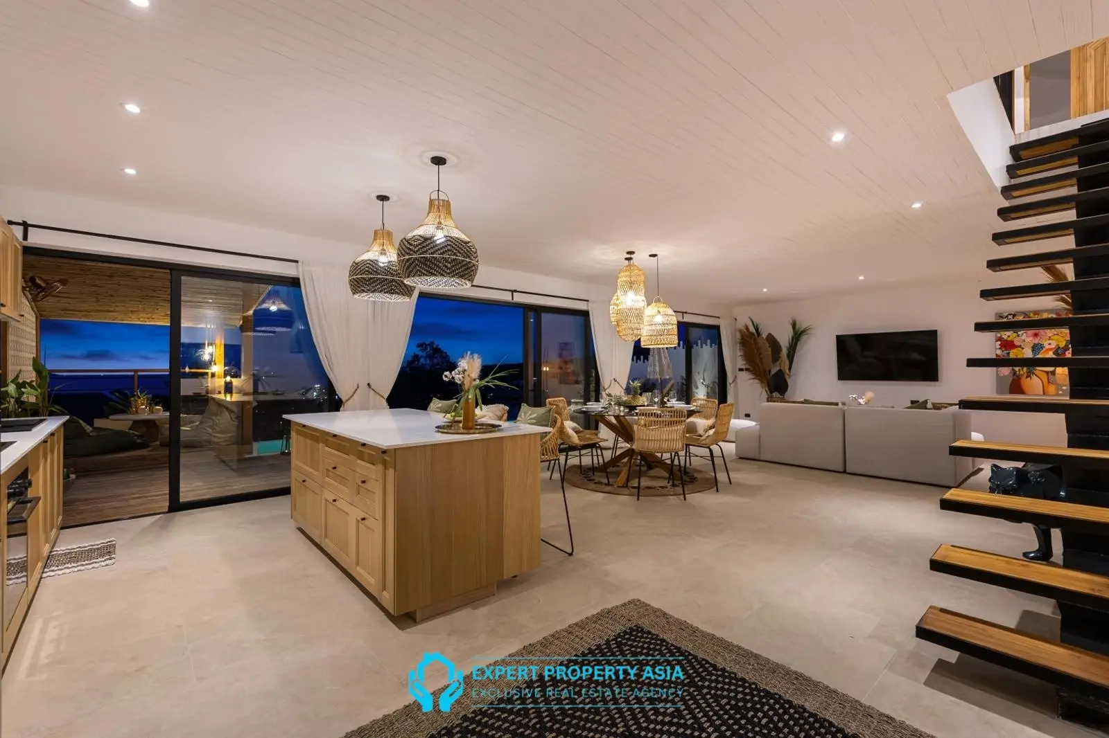 Exclusive Bophut Villa: 3 Bedrooms, Sea View, Private Pool, Just 4 Min from Fisherman Village