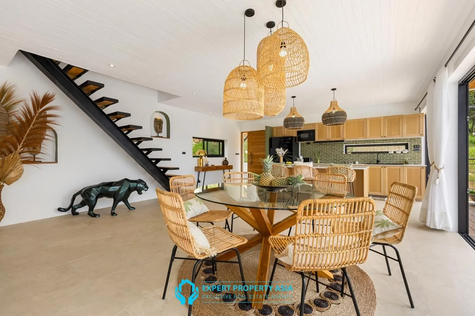 Exclusive Bophut Villa: 3 Bedrooms, Sea View, Private Pool, Just 4 Min from Fisherman Village