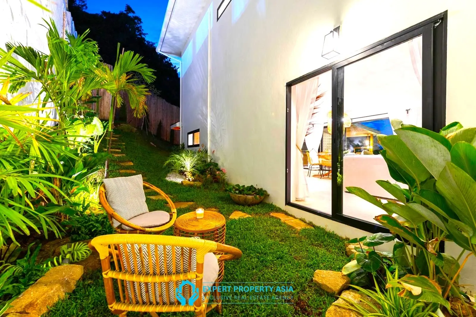 Exclusive Bophut Villa: 3 Bedrooms, Sea View, Private Pool, Just 4 Min from Fisherman Village