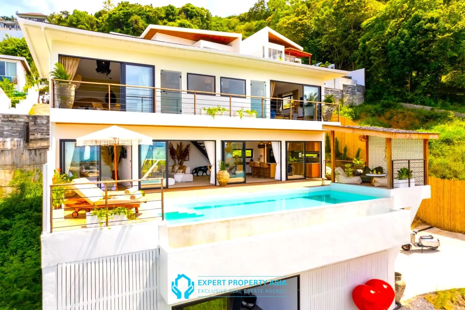 Exclusive Bophut Villa: 3 Bedrooms, Sea View, Private Pool, Just 4 Min from Fisherman Village