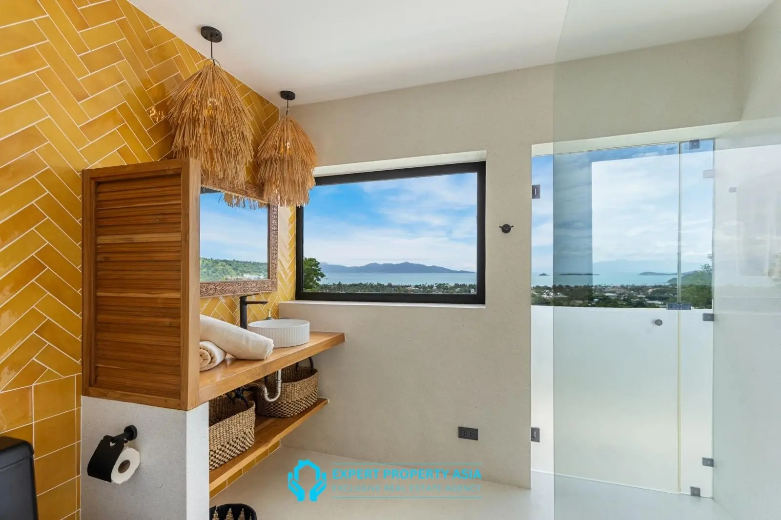 Exclusive Bophut Villa: 3 Bedrooms, Sea View, Private Pool, Just 4 Min from Fisherman Village