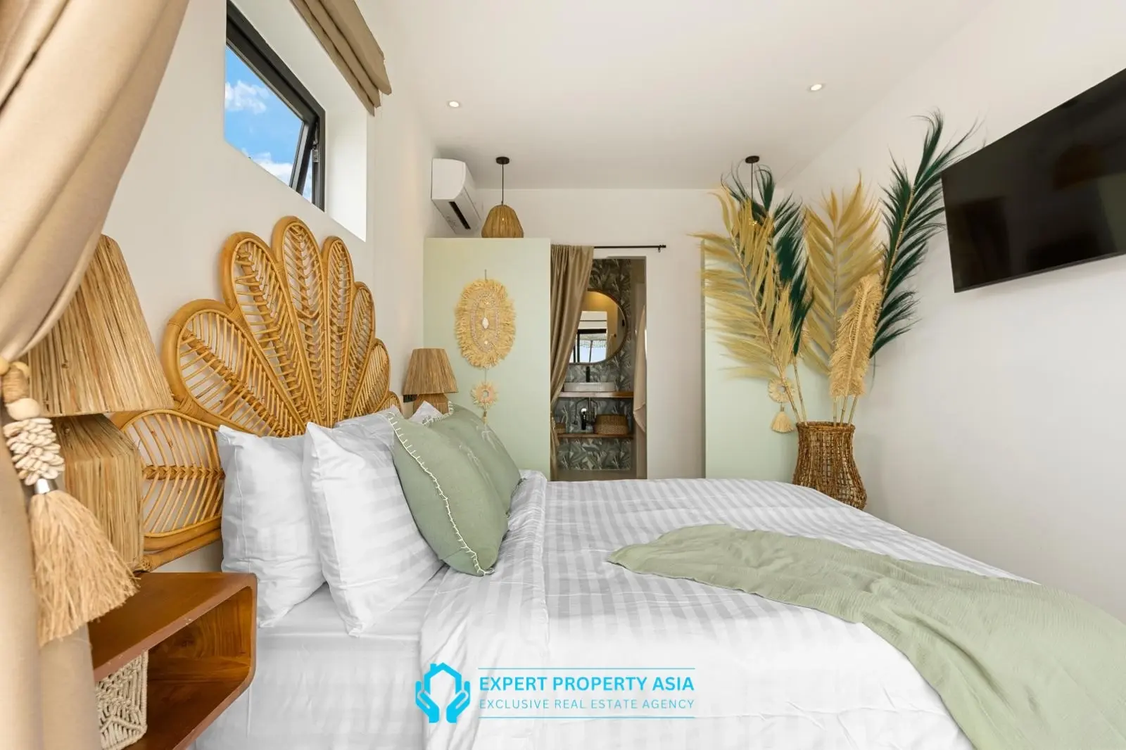 Exclusive Bophut Villa: 3 Bedrooms, Sea View, Private Pool, Just 4 Min from Fisherman Village