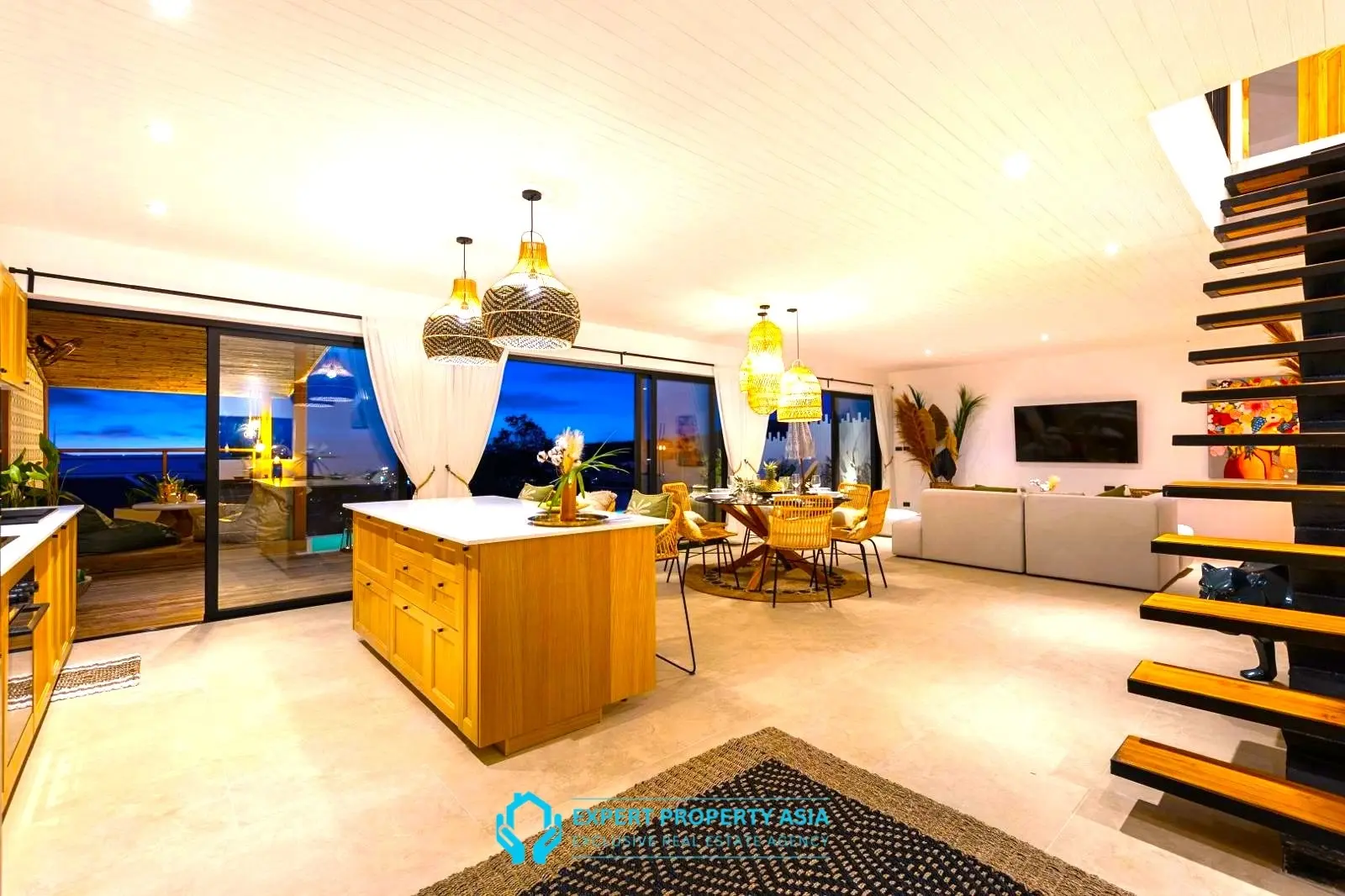 Exclusive Bophut Villa: 3 Bedrooms, Sea View, Private Pool, Just 4 Min from Fisherman Village