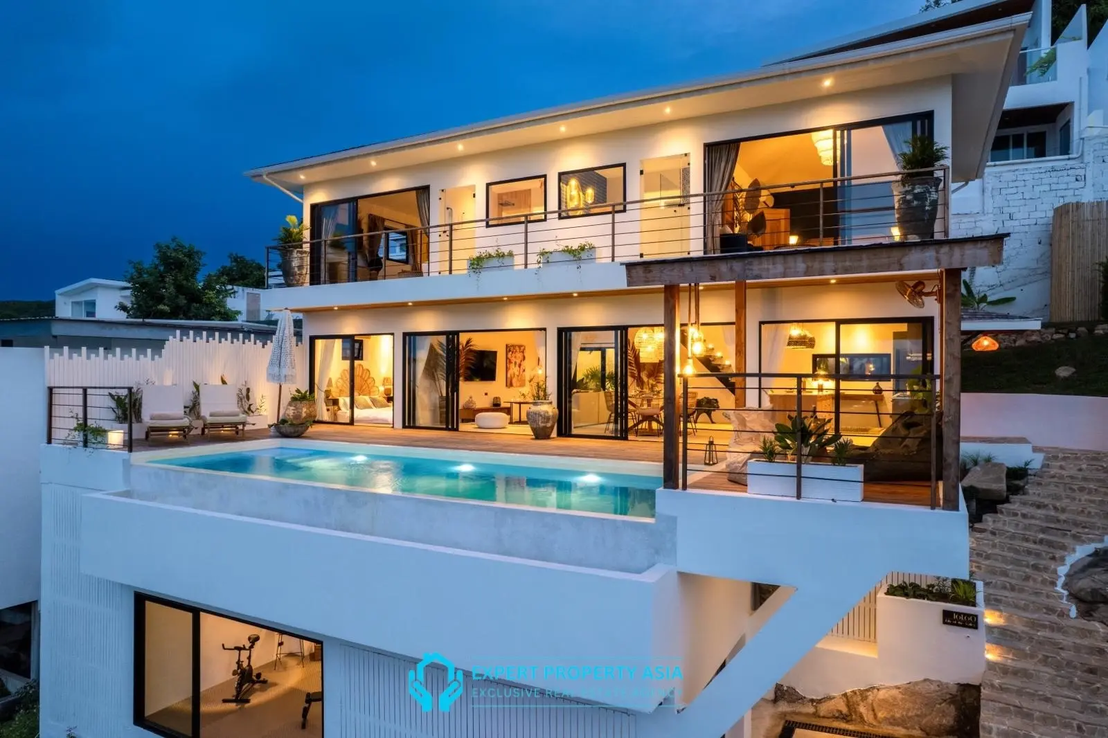 Exclusive Bophut Villa: 3 Bedrooms, Sea View, Private Pool, Just 4 Min from Fisherman Village