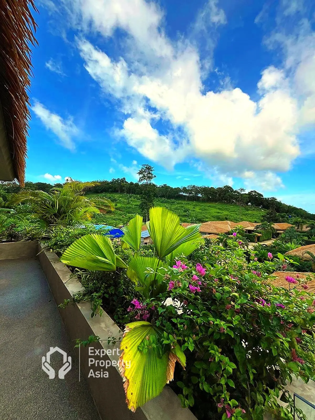 Villa de Luxe 3 Chambres Vue Mer de Style Balinais à Bophut – Propriété en Plein Droit