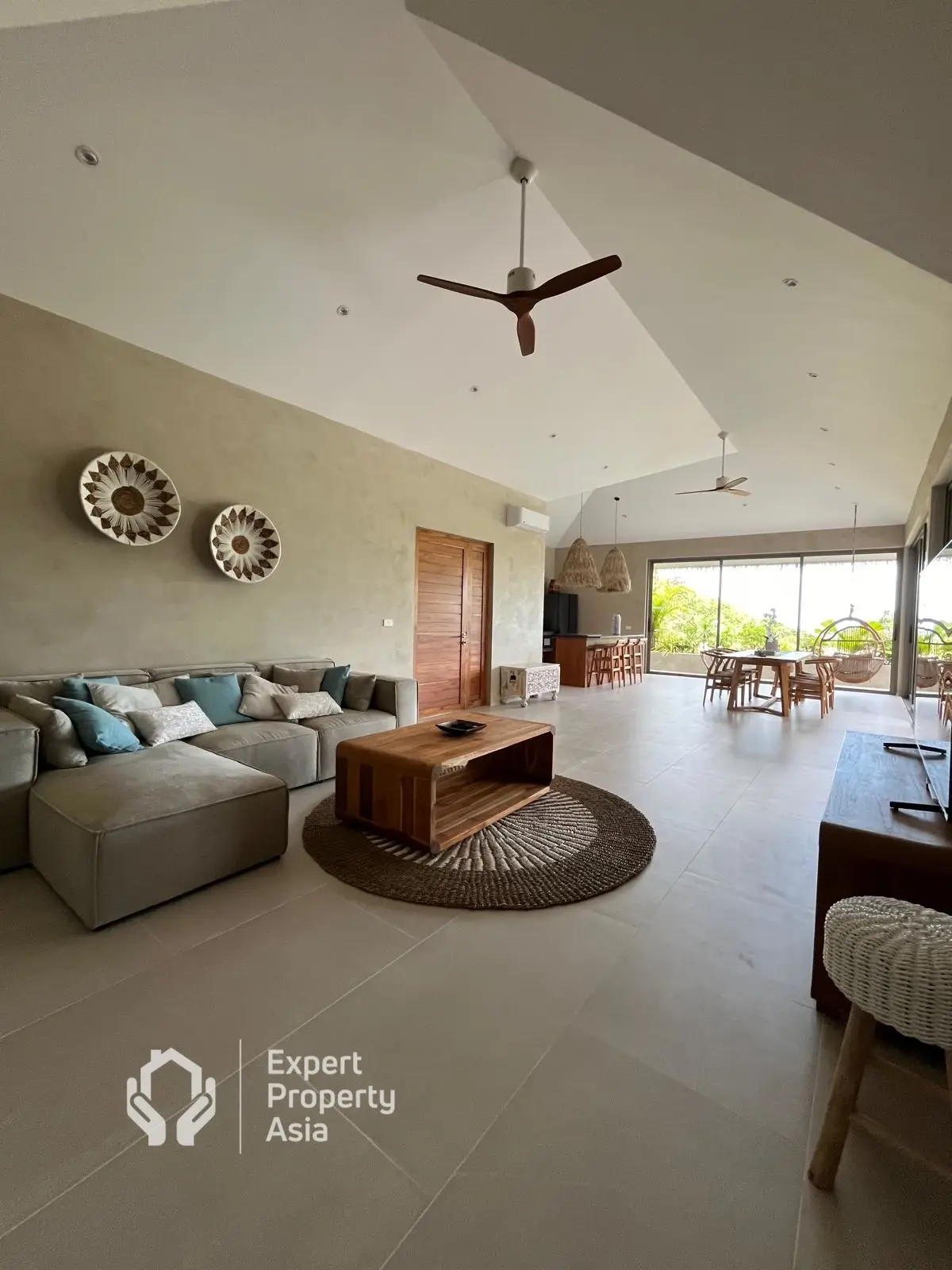 Balinese-Style Luxury 3-Bedroom Sea View Villa in Bophut – Freehold Ownership