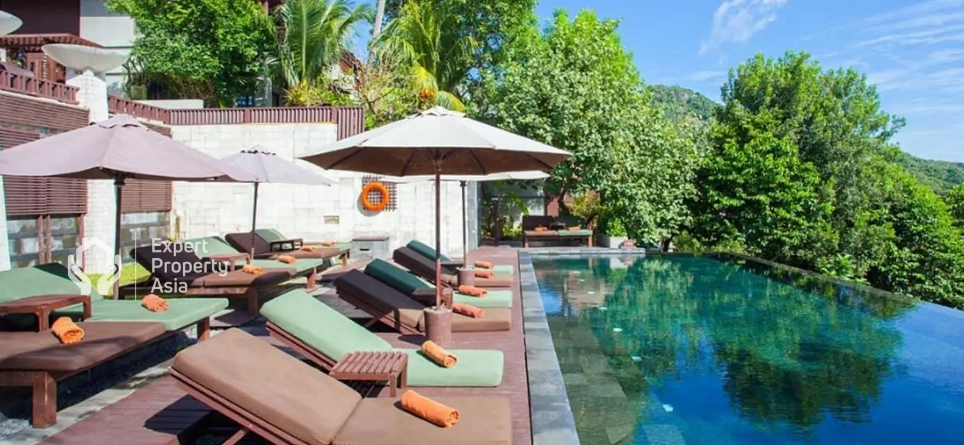 "Hôtel en Bord de Mer à Vendre à Chaweng Noi, Koh Samui – Lieu d'Événements, Villas et Rendements d'Investissement Solides"