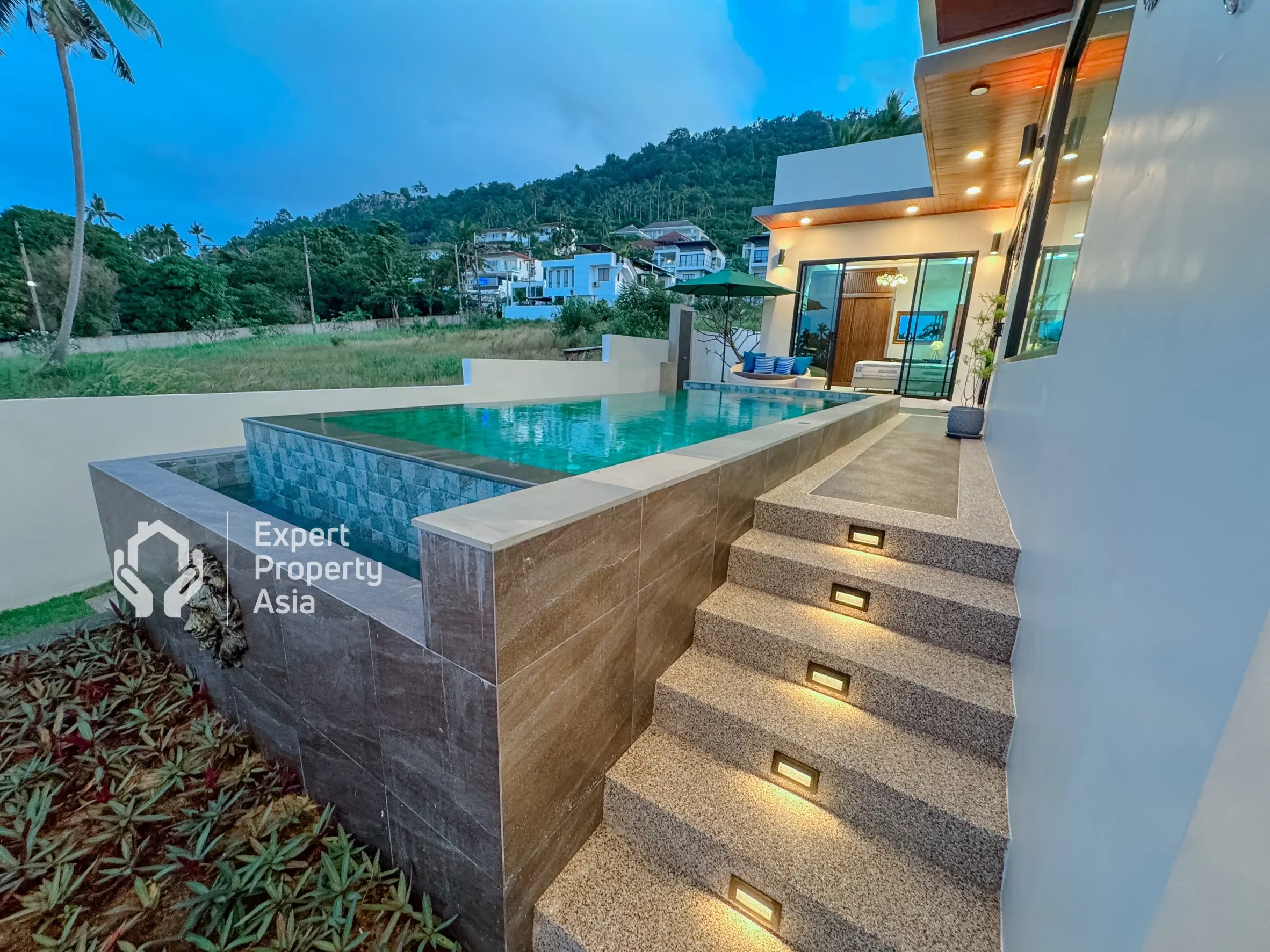 “Exceptional 4-Bedroom Villa with Sweeping Sea Views and Private Pool in Bang Por”